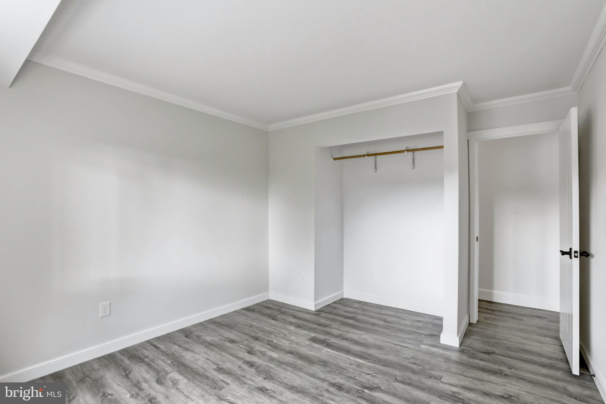 PEMBROOK OF LOUDOUN - Residential