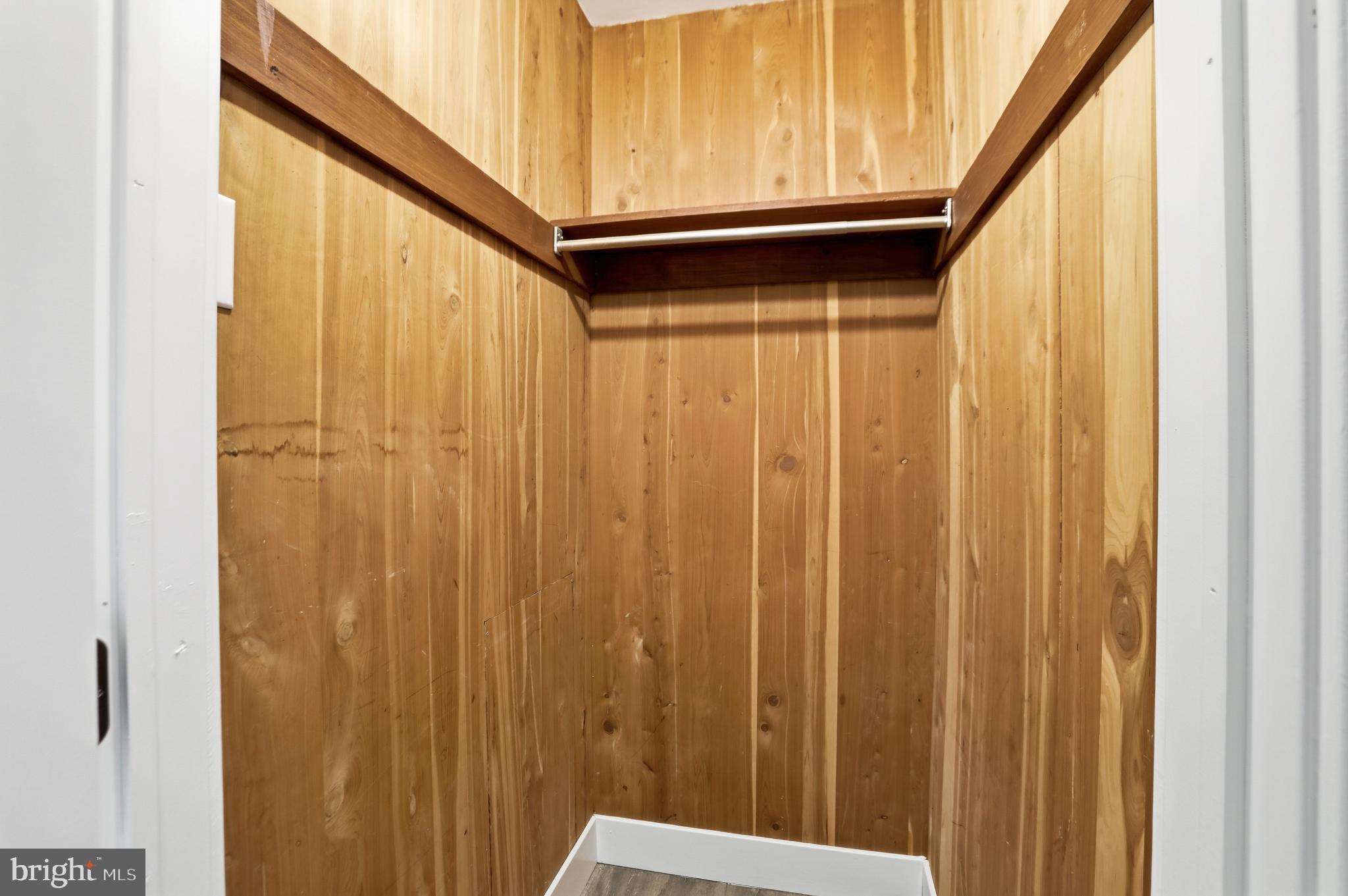 PEMBROOK OF LOUDOUN - Residential