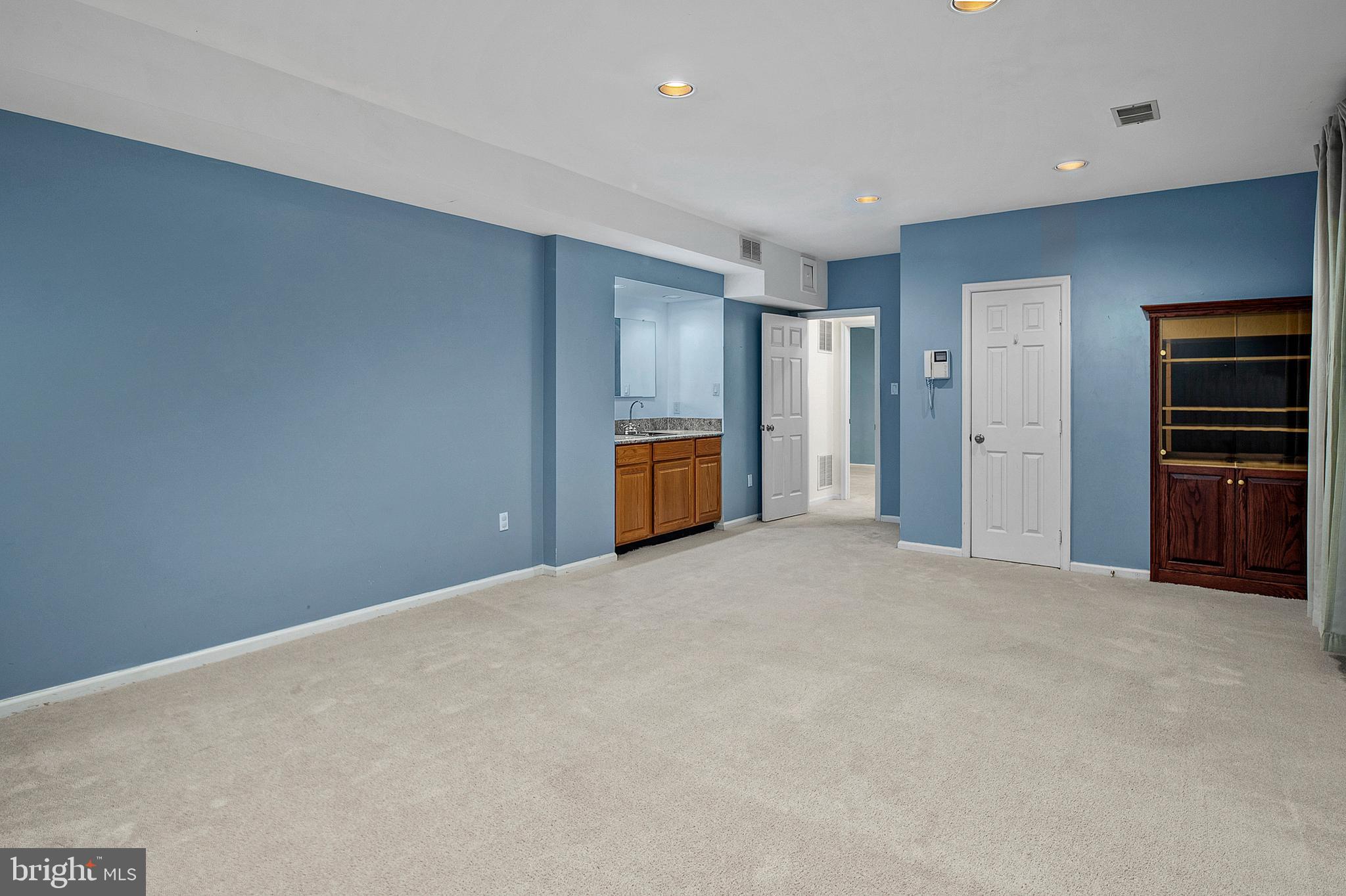 CHAPMAN FARM AT CROFTON - Residential