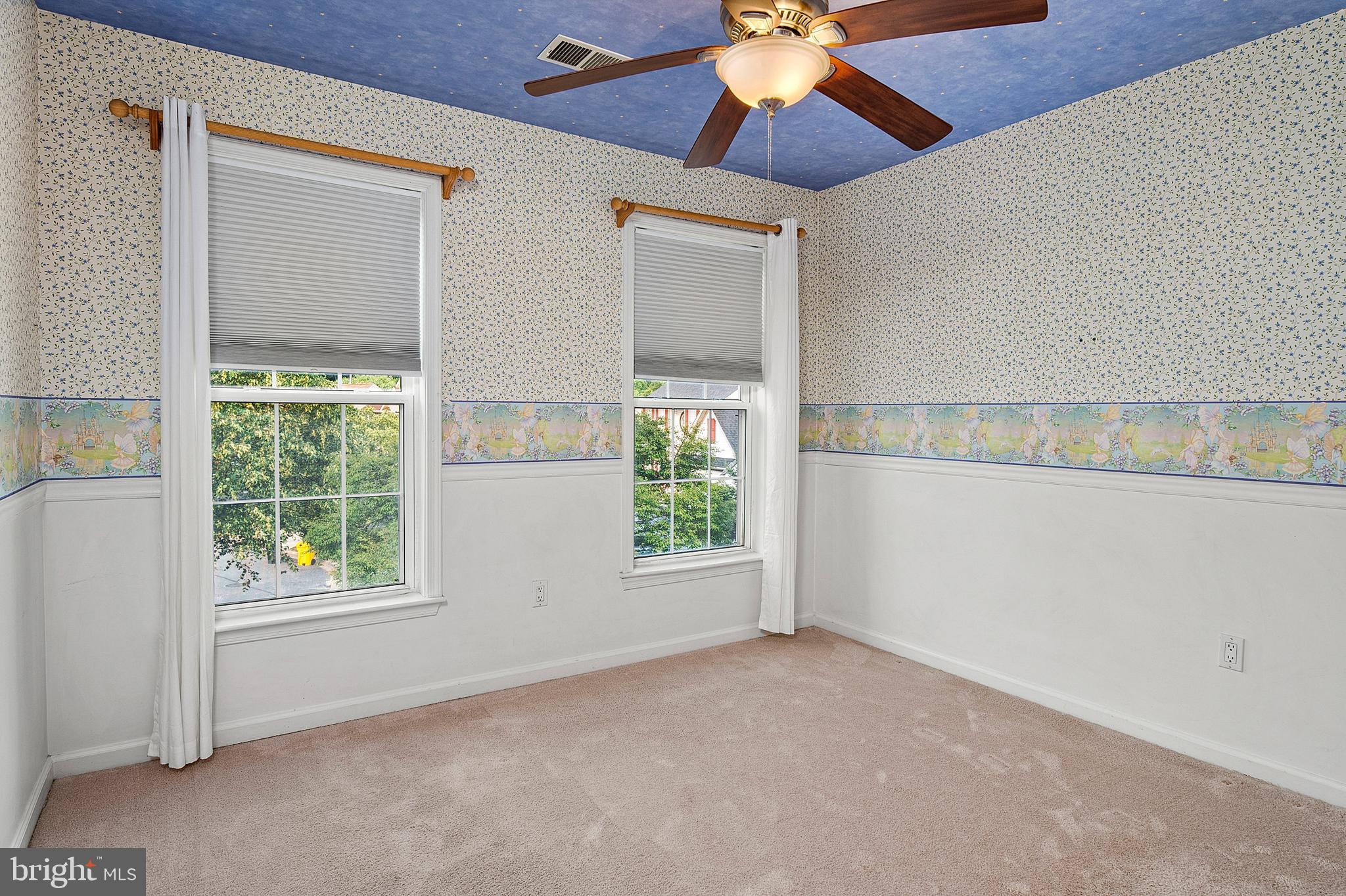 CHAPMAN FARM AT CROFTON - Residential