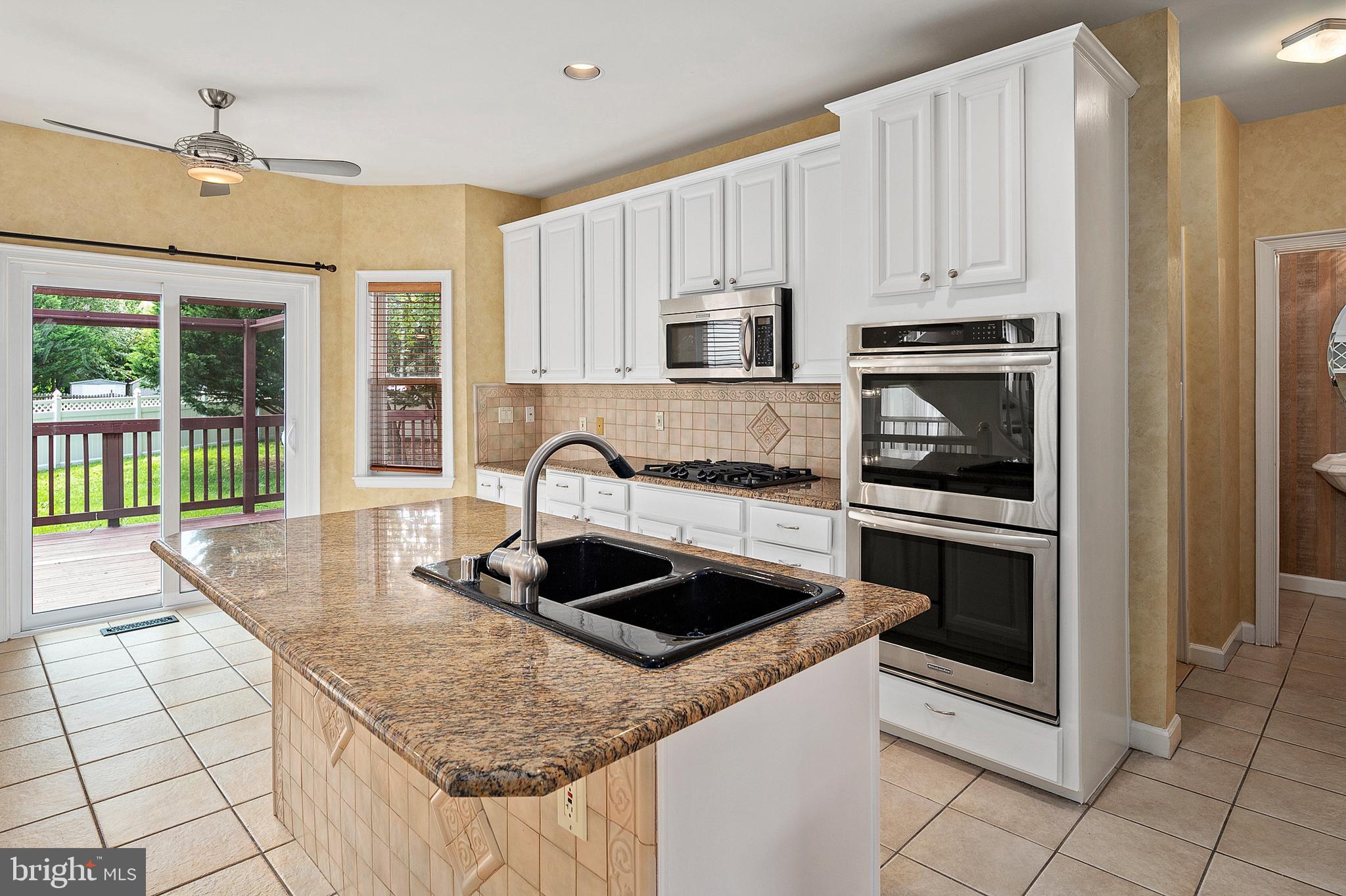 CHAPMAN FARM AT CROFTON - Residential