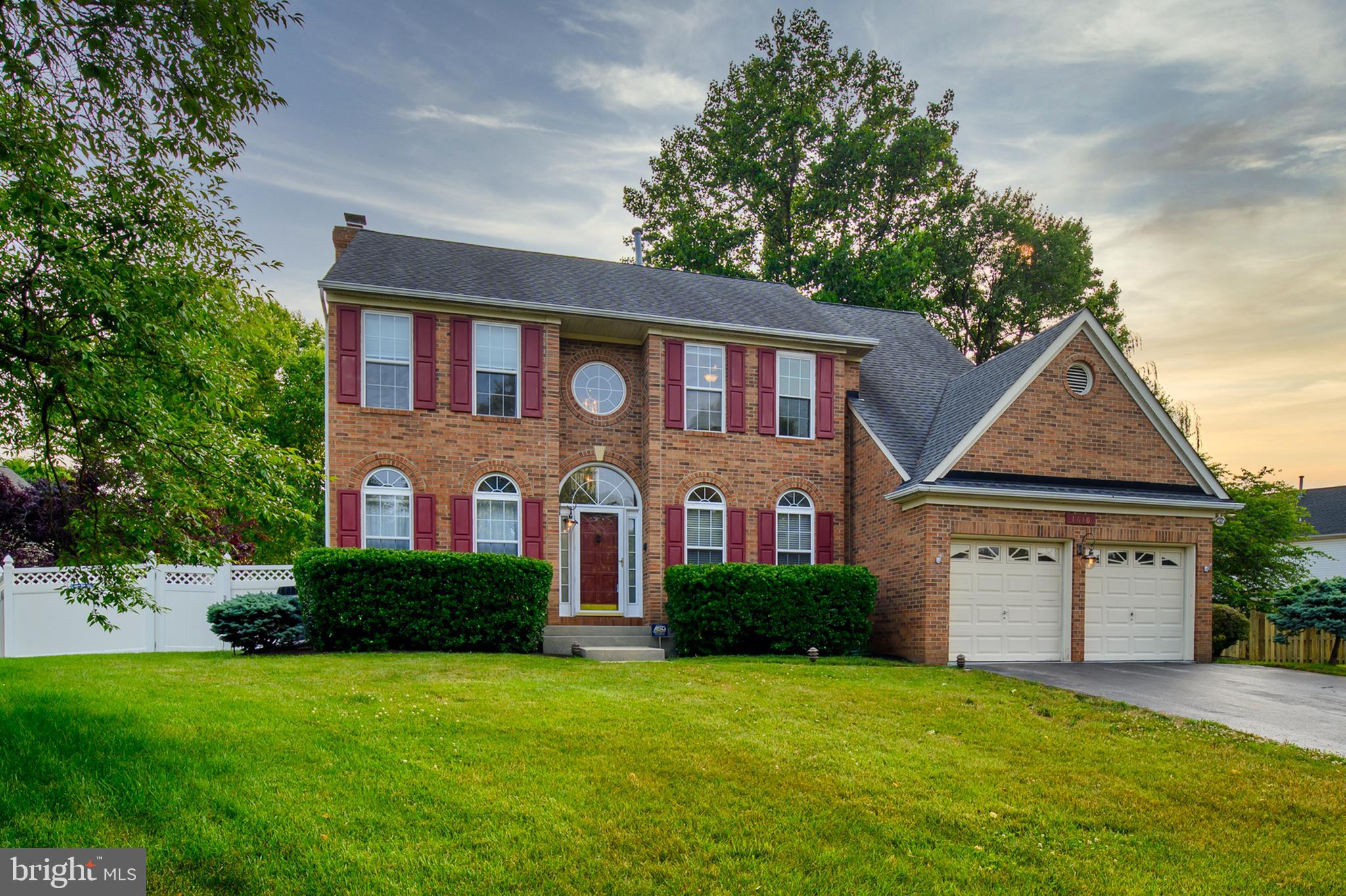 CHAPMAN FARM AT CROFTON - Residential