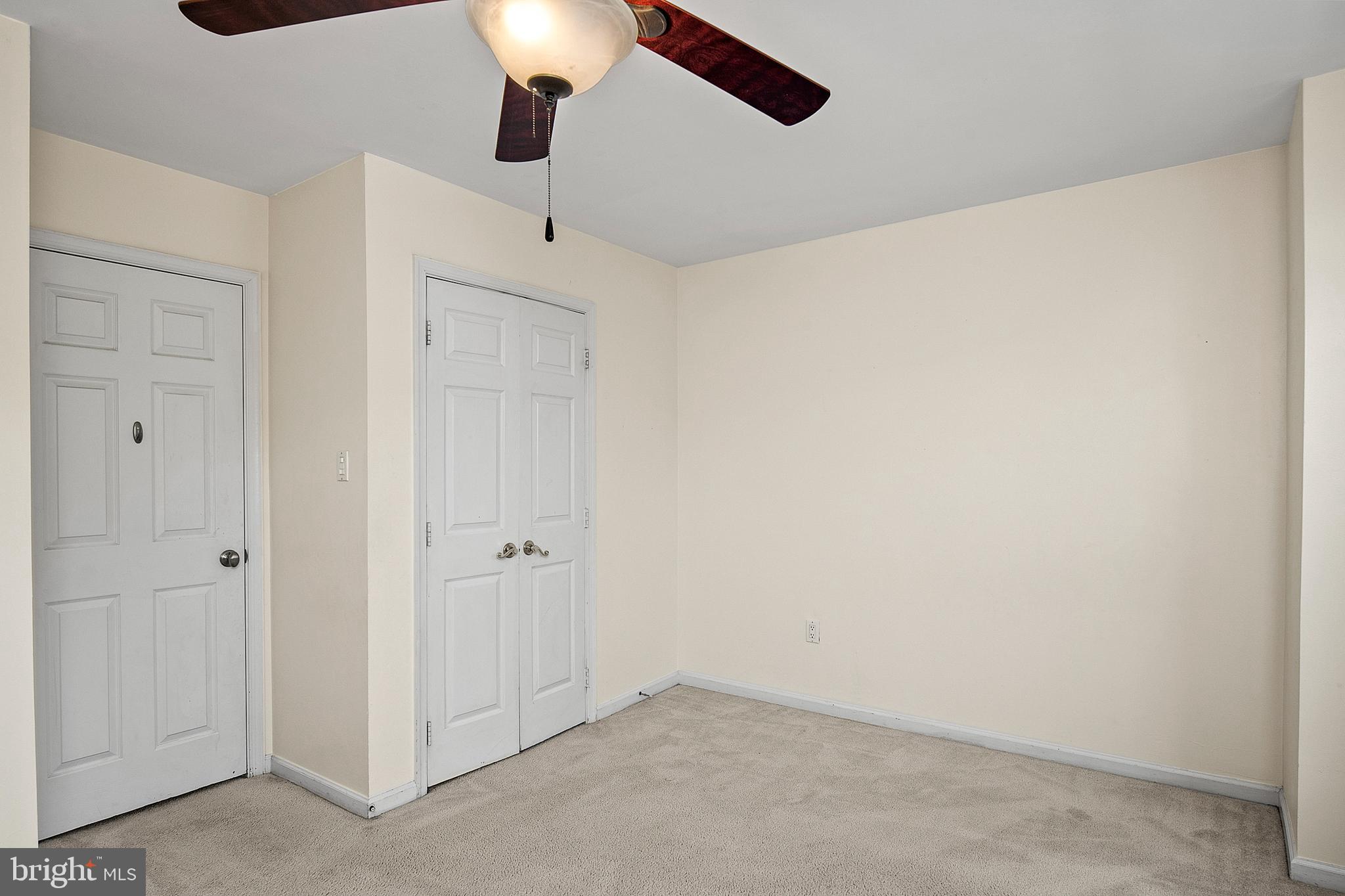 CHAPMAN FARM AT CROFTON - Residential