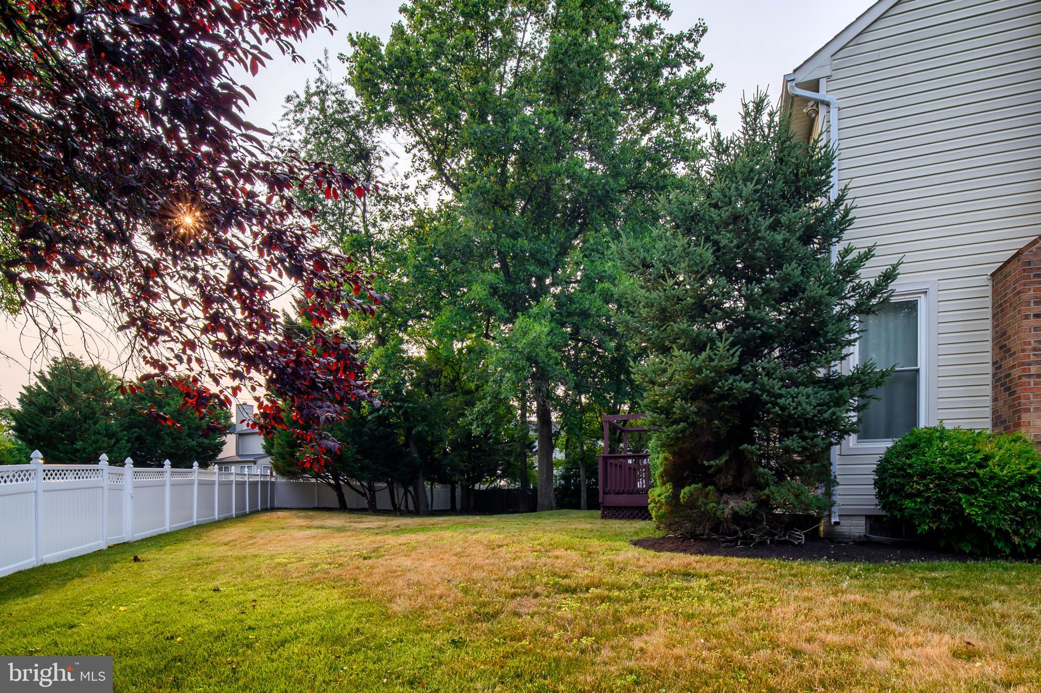 CHAPMAN FARM AT CROFTON - Residential