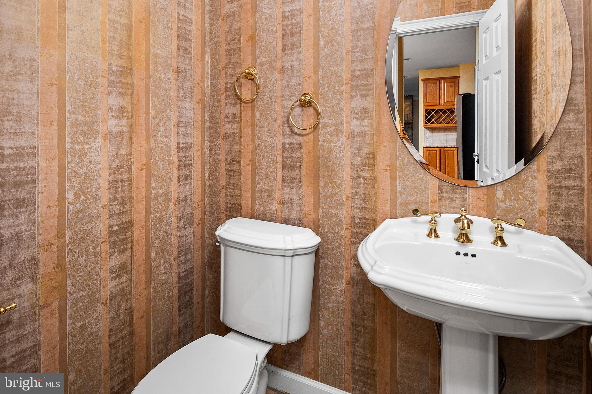 CHAPMAN FARM AT CROFTON - Residential