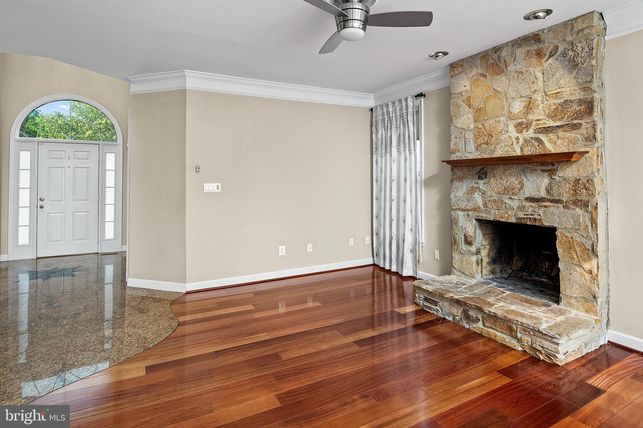 CHAPMAN FARM AT CROFTON - Residential