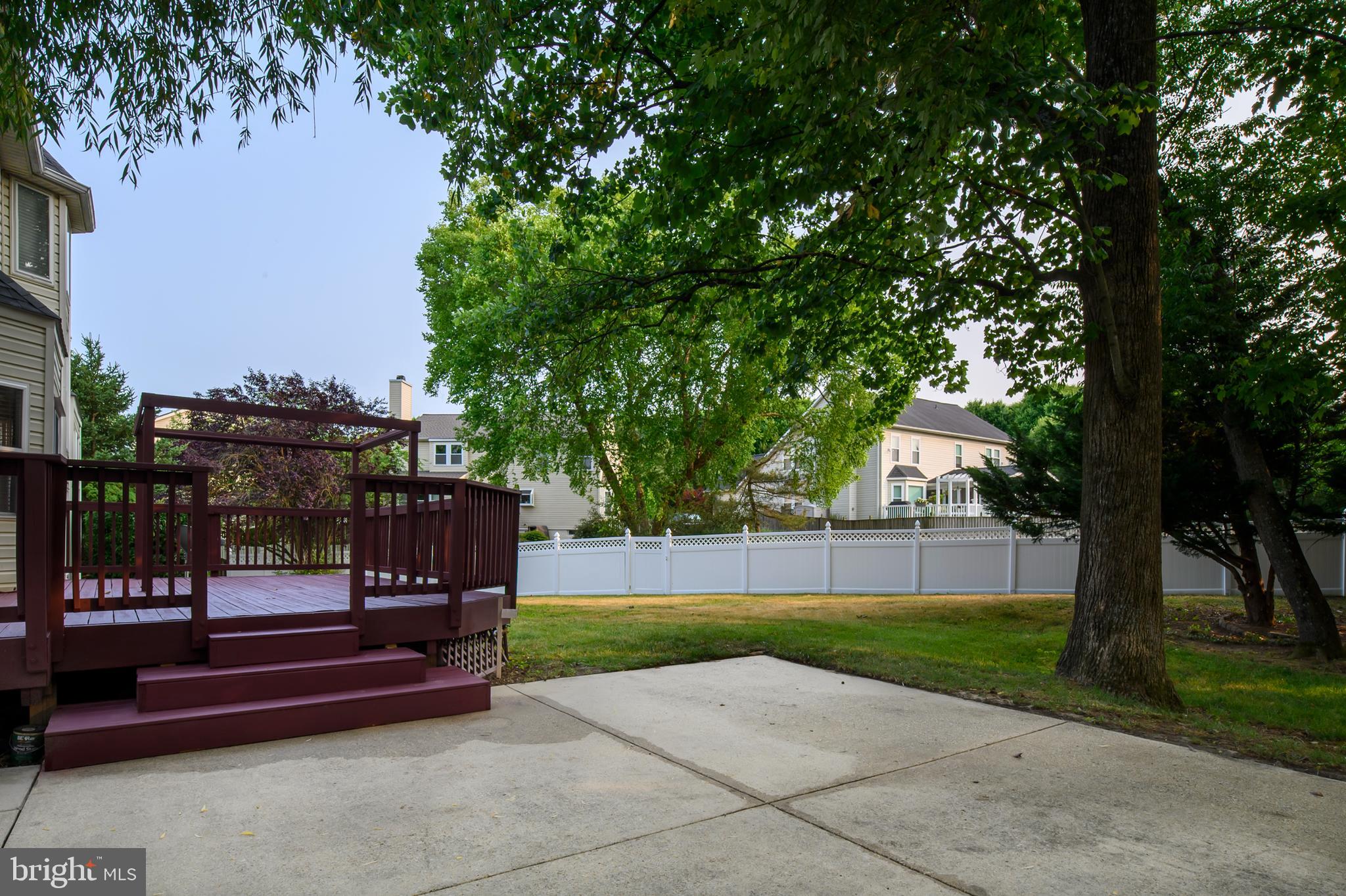 CHAPMAN FARM AT CROFTON - Residential