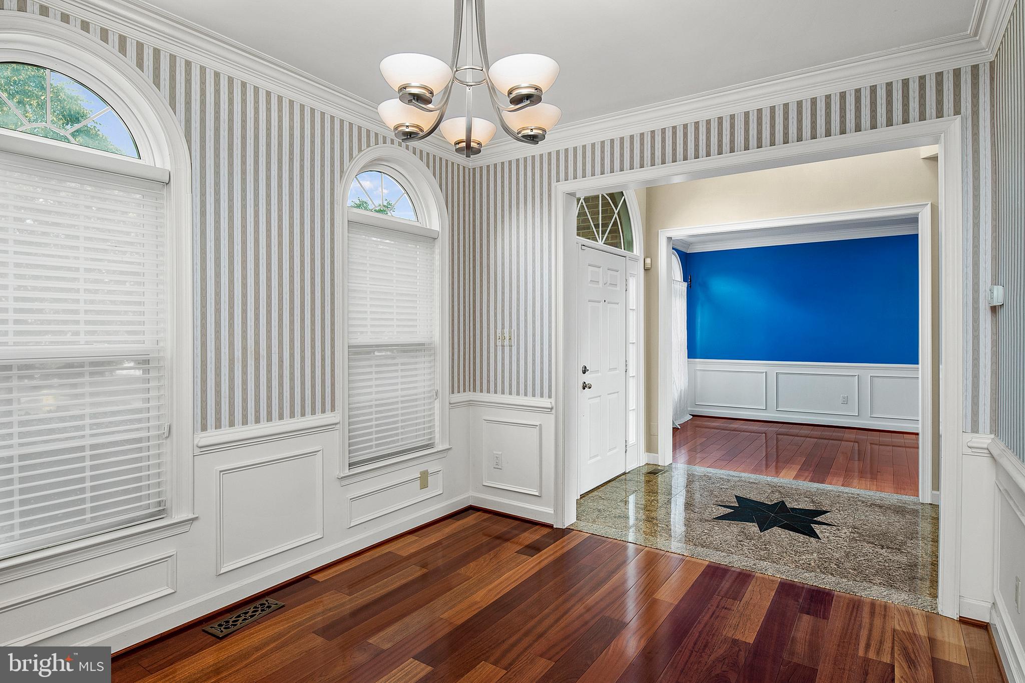 CHAPMAN FARM AT CROFTON - Residential