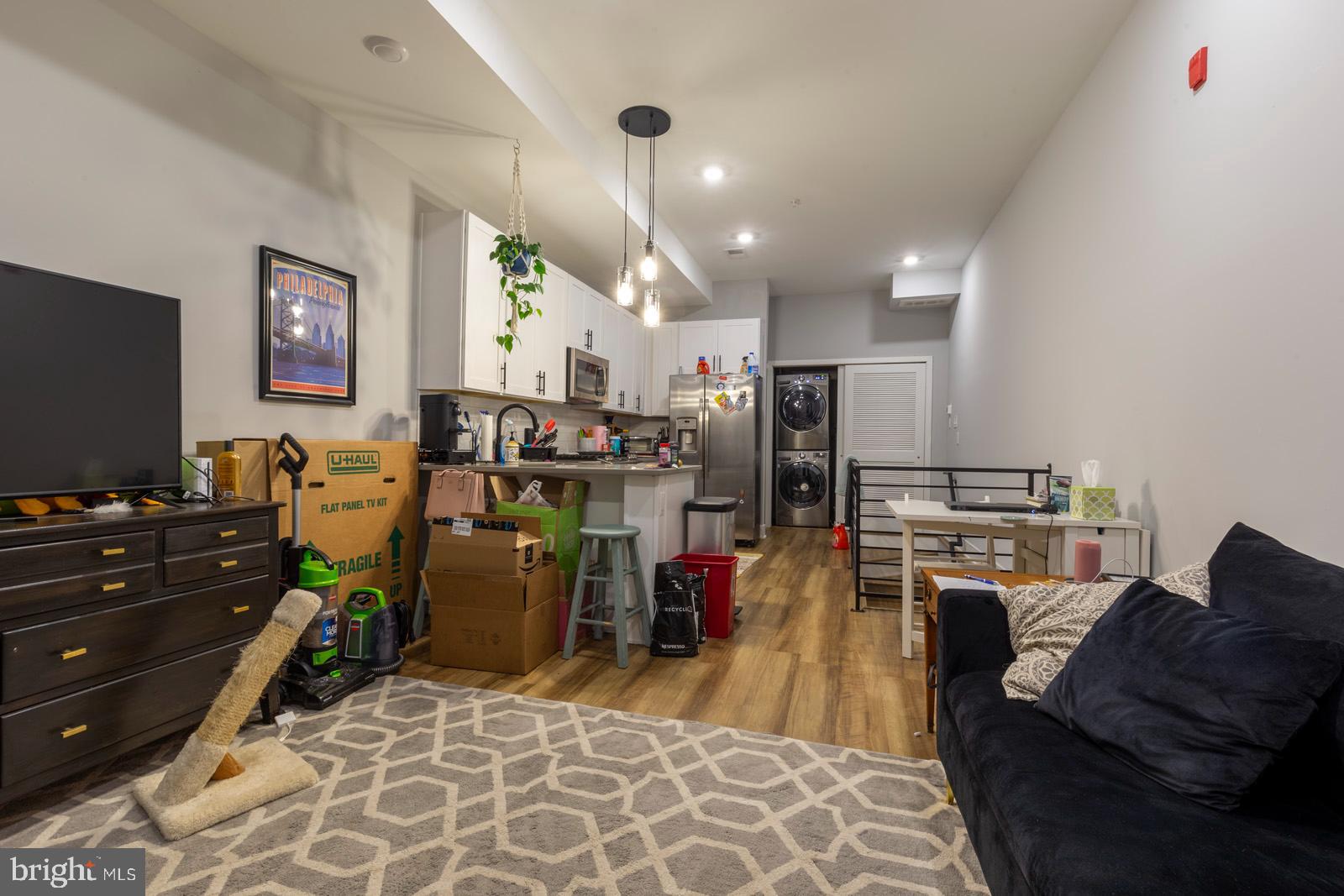 FRANCISVILLE - Residential Lease