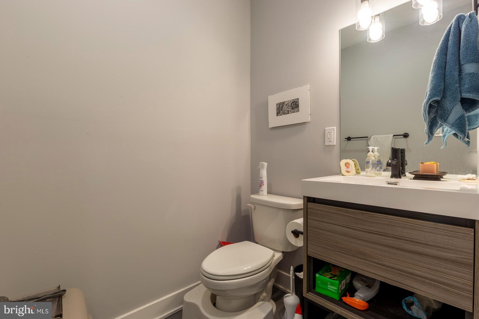 FRANCISVILLE - Residential Lease