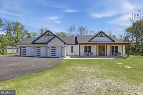 Homes For Sale - 9094 Apple Jack Ct<br/> Franklin County, MERCERSBURG, PA 17236