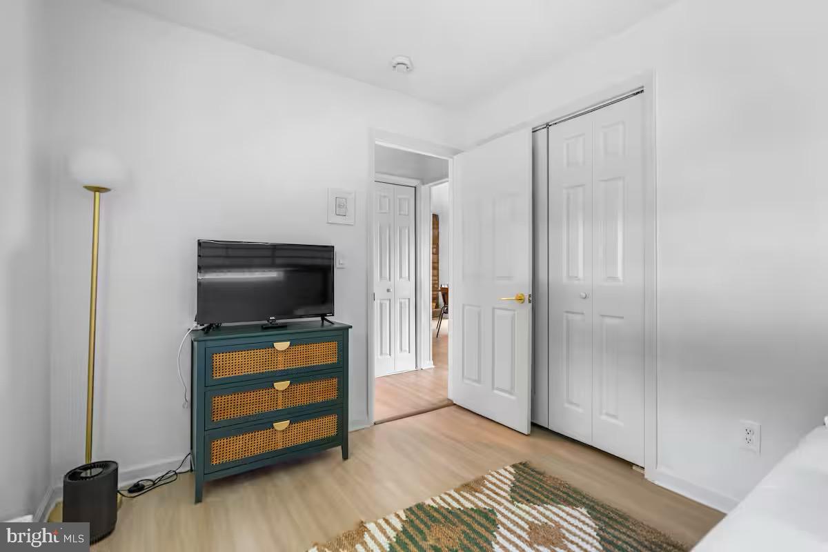 MOUNTAIN FALLS PARK - Residential