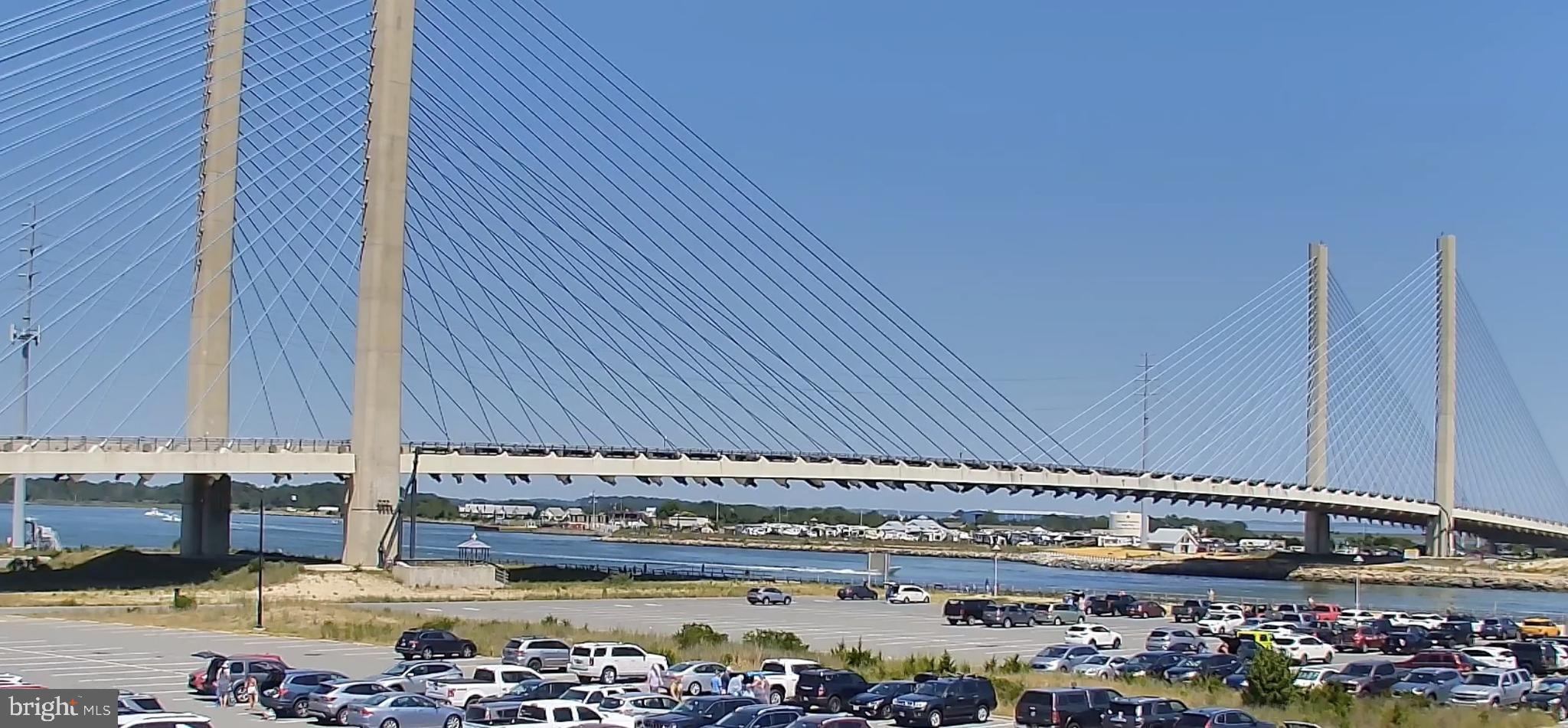 CEDAR LANDING - Residential