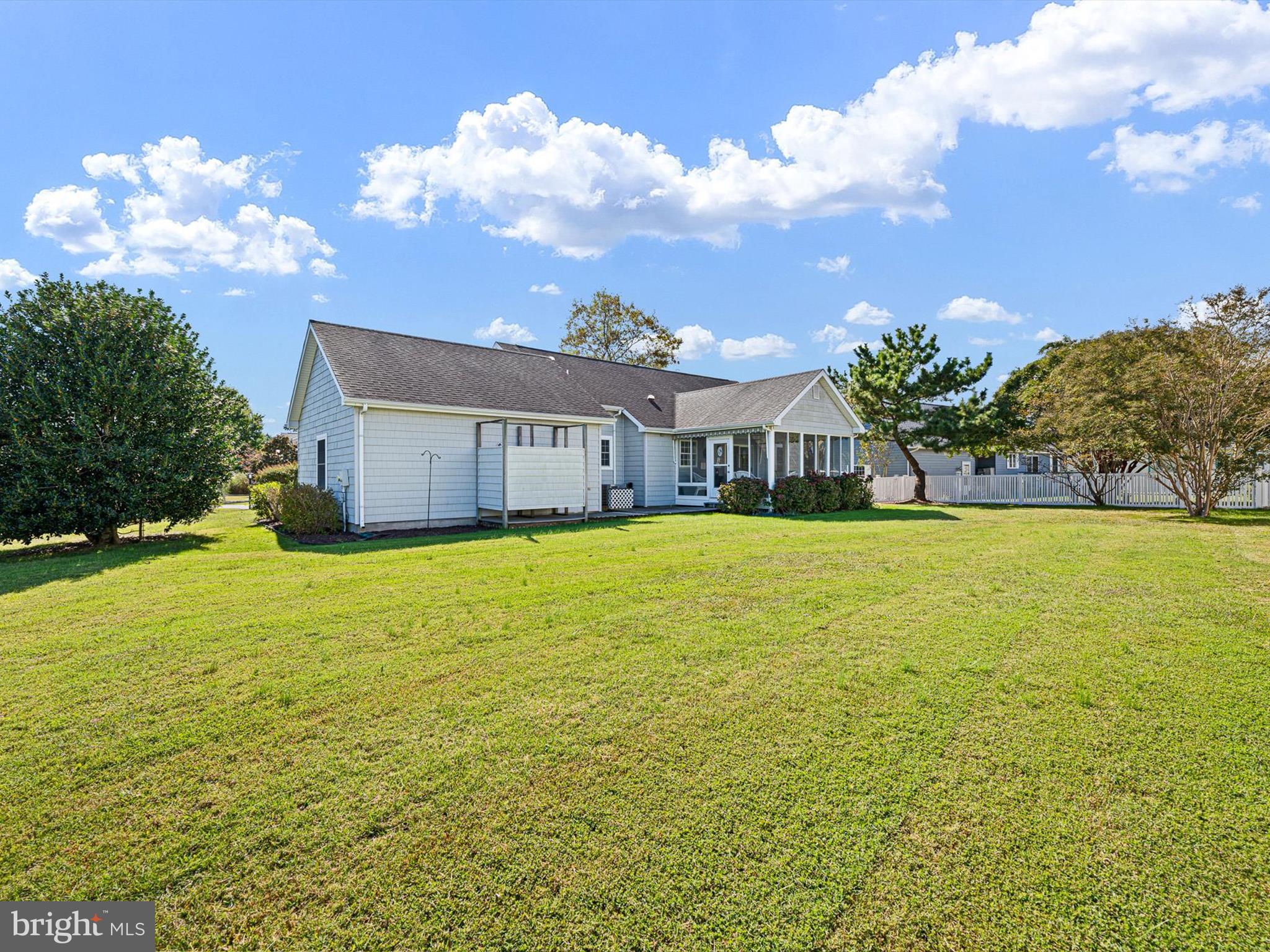 CEDAR LANDING - Residential