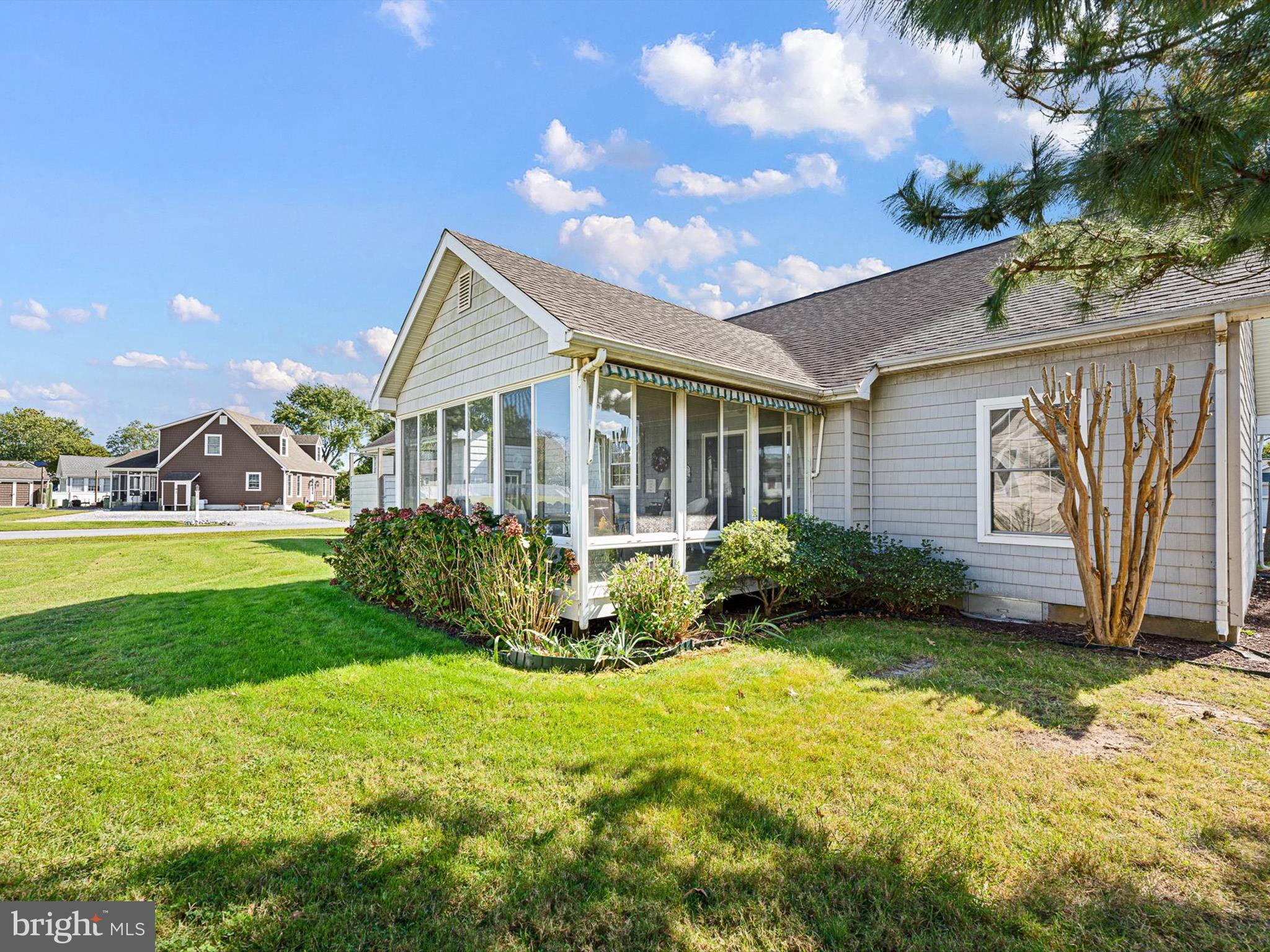 CEDAR LANDING - Residential