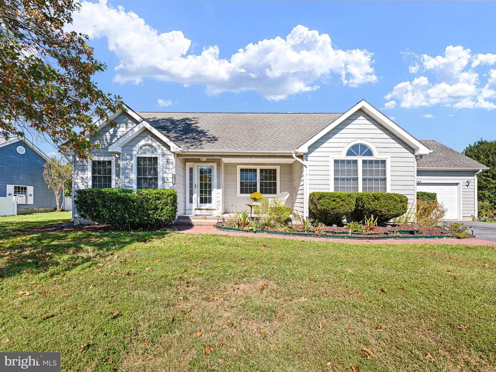 CEDAR LANDING - Residential