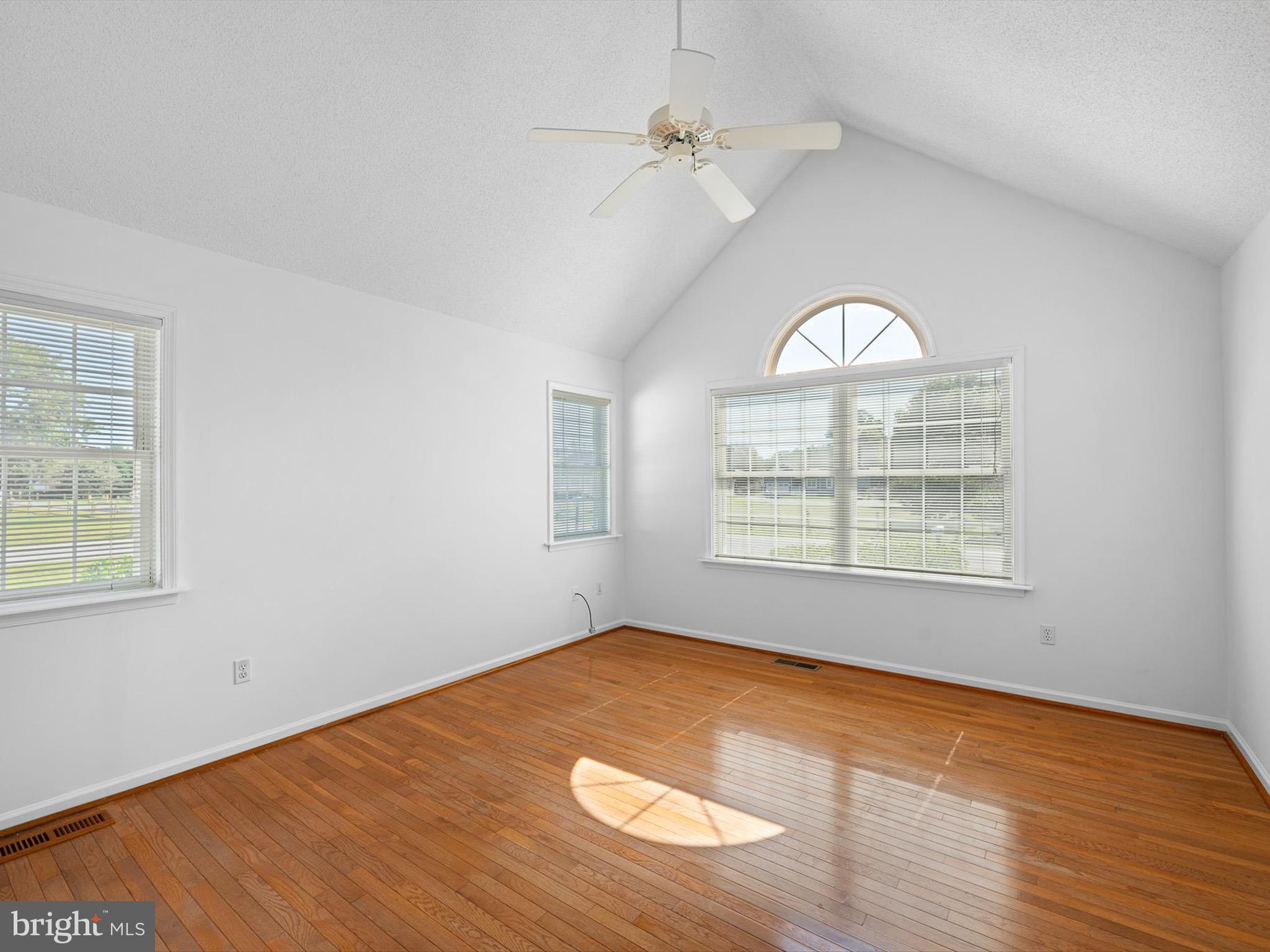 CEDAR LANDING - Residential