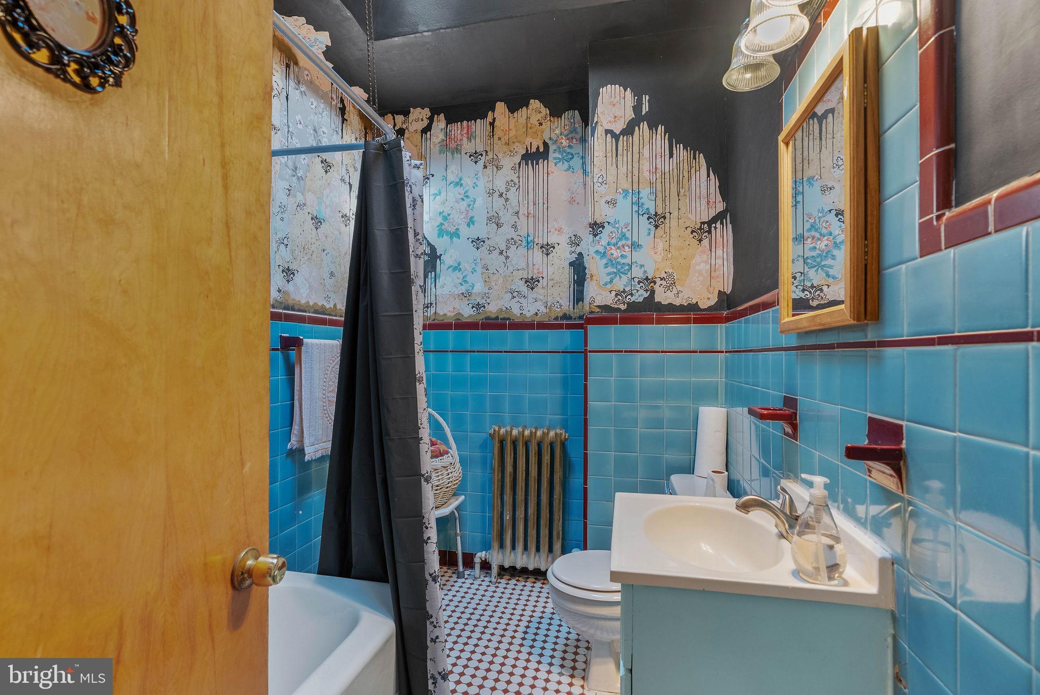 WEST PASSYUNK - Residential