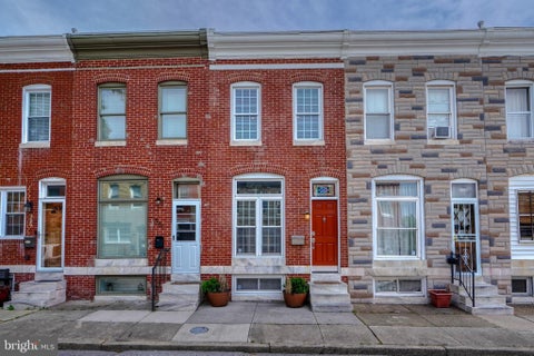 Townhouse For Sale - 343 S Bouldin Street<br/> BALTIMORE, MD 21224