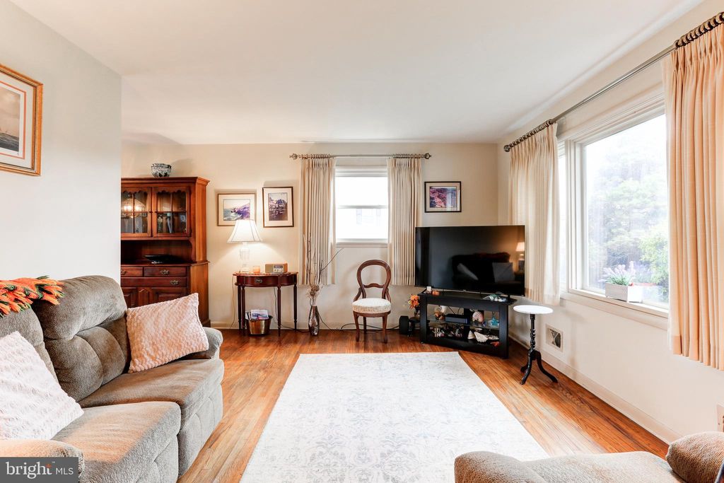 Photo of 150 MALLARD AVE, WILLOW STREET, PA 17584 (MLS # PALA2028332)