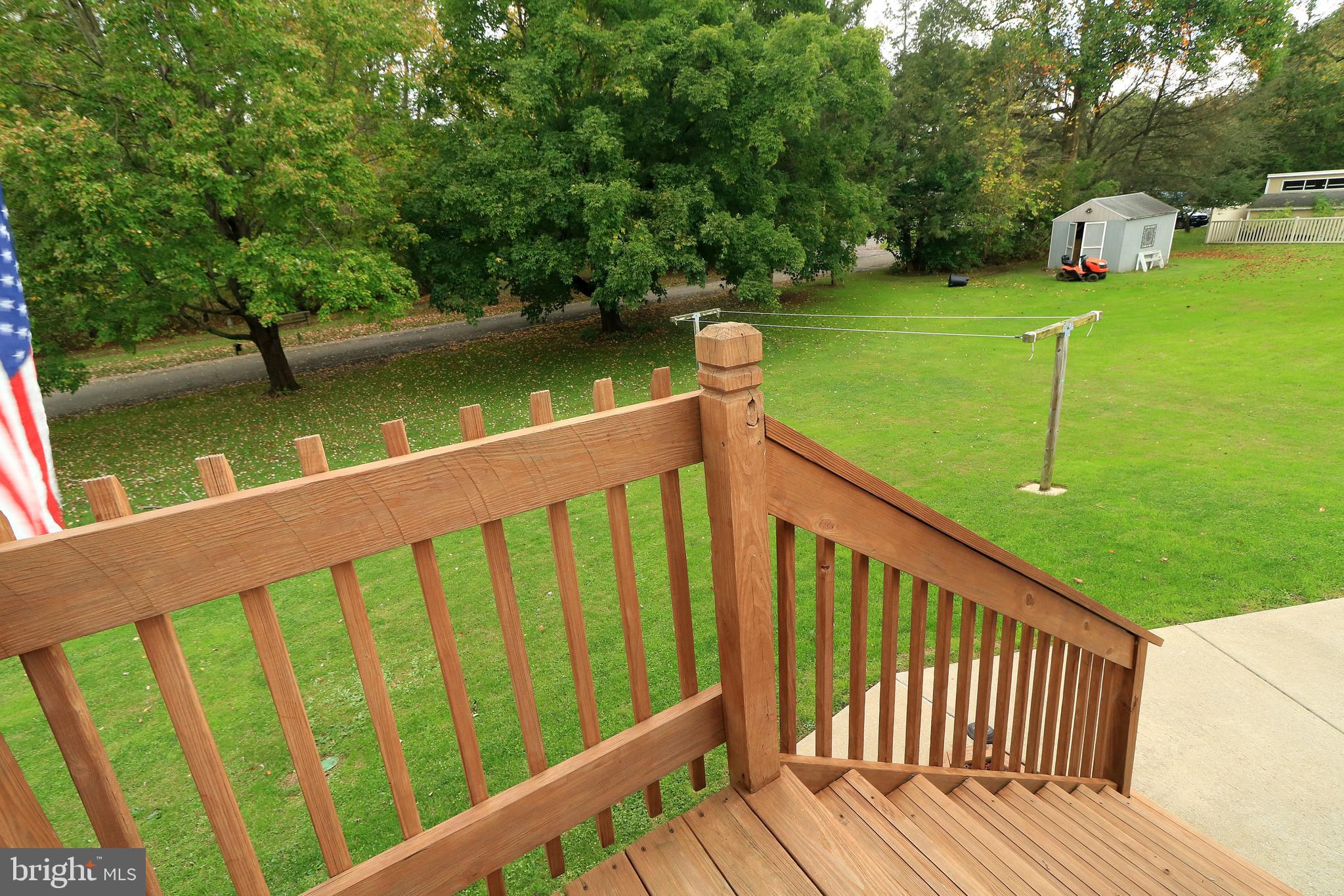 HOUSERVILLE - Residential