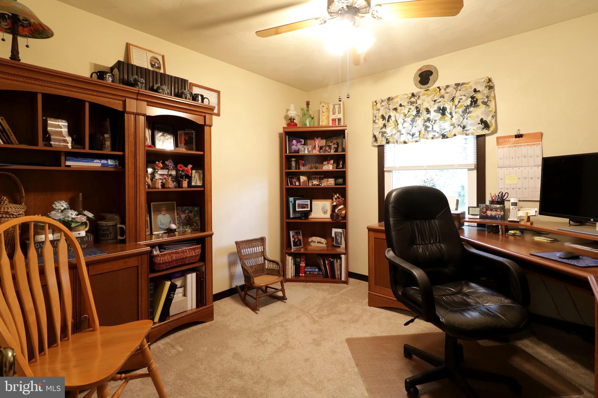 HOUSERVILLE - Residential