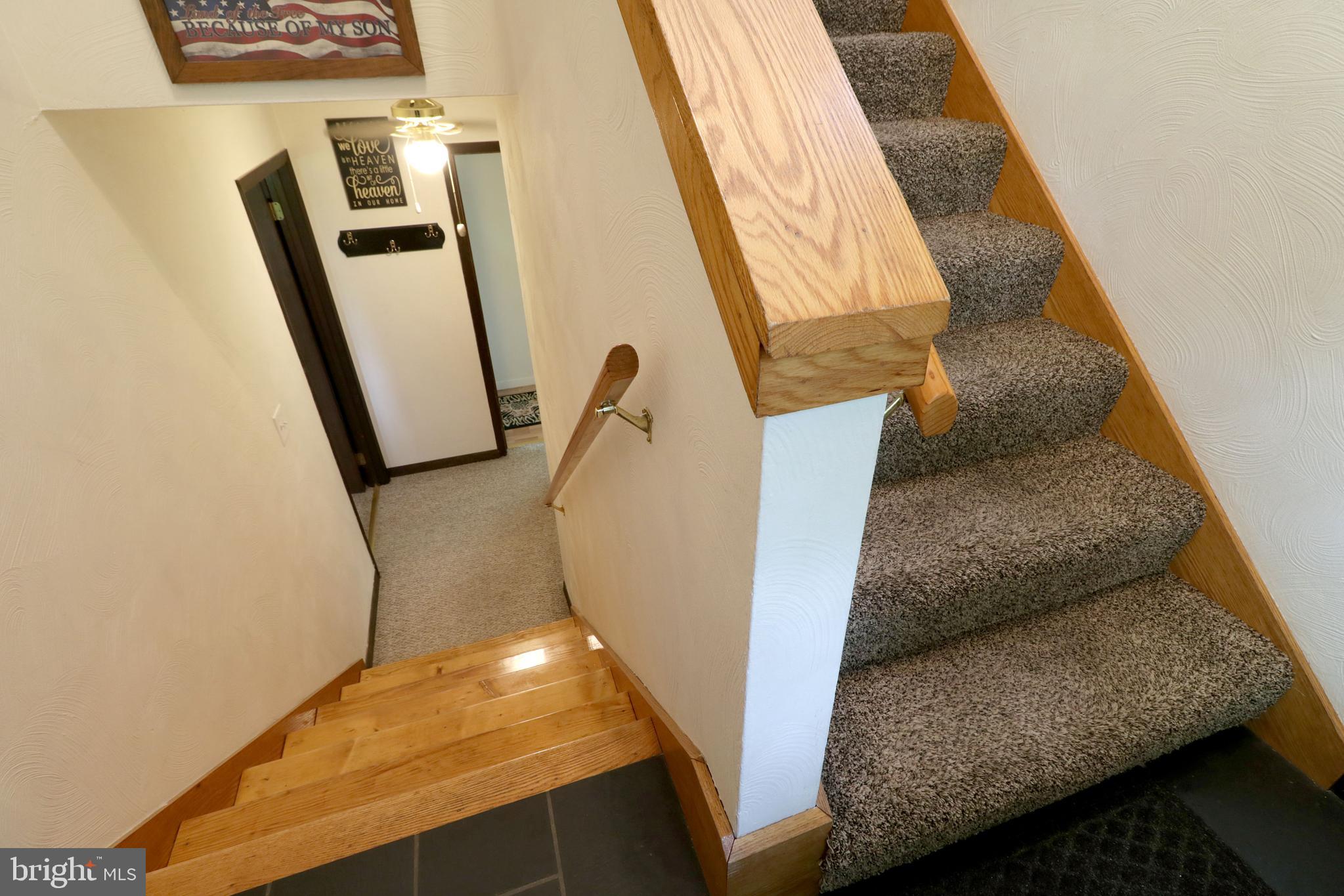 HOUSERVILLE - Residential