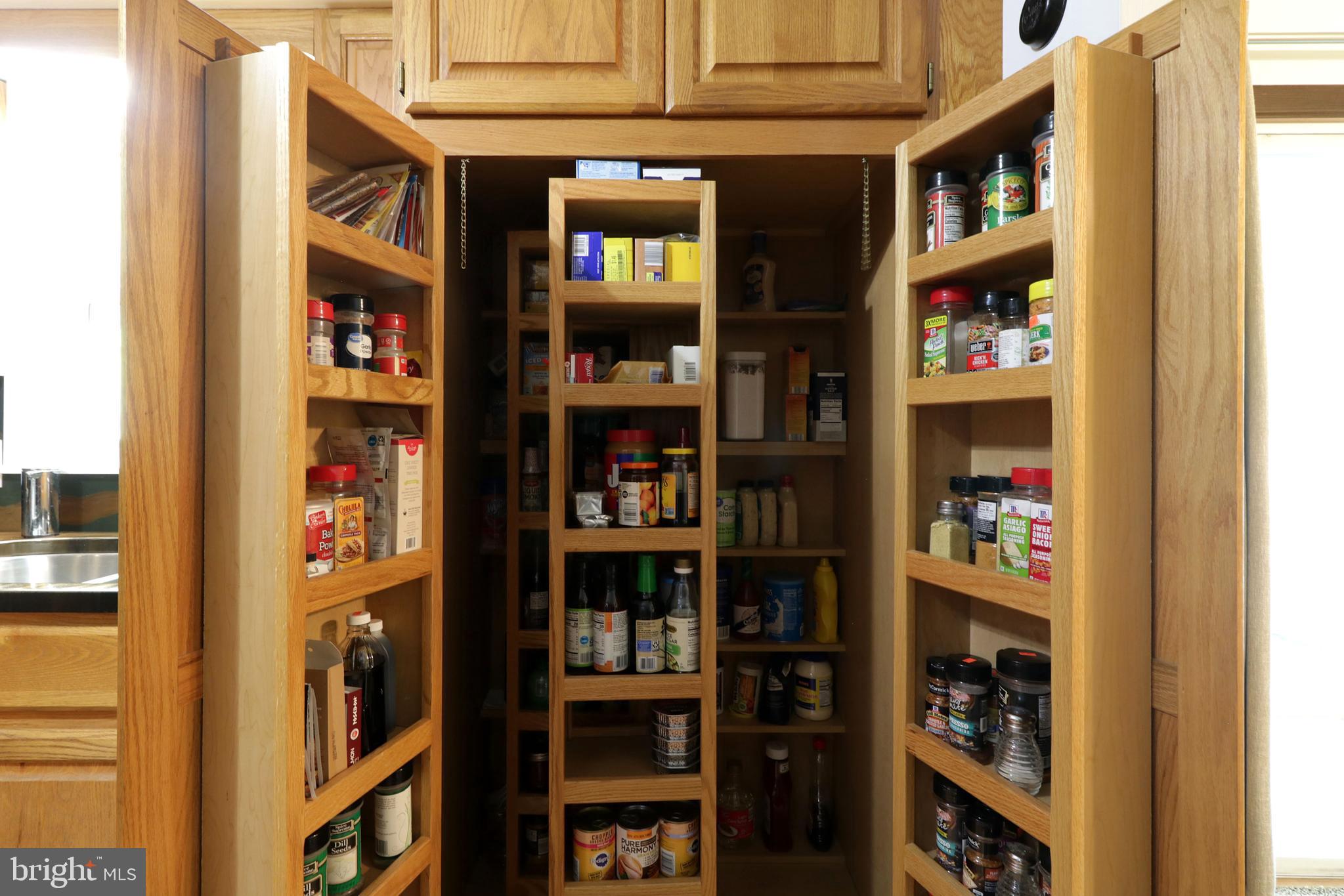 HOUSERVILLE - Residential