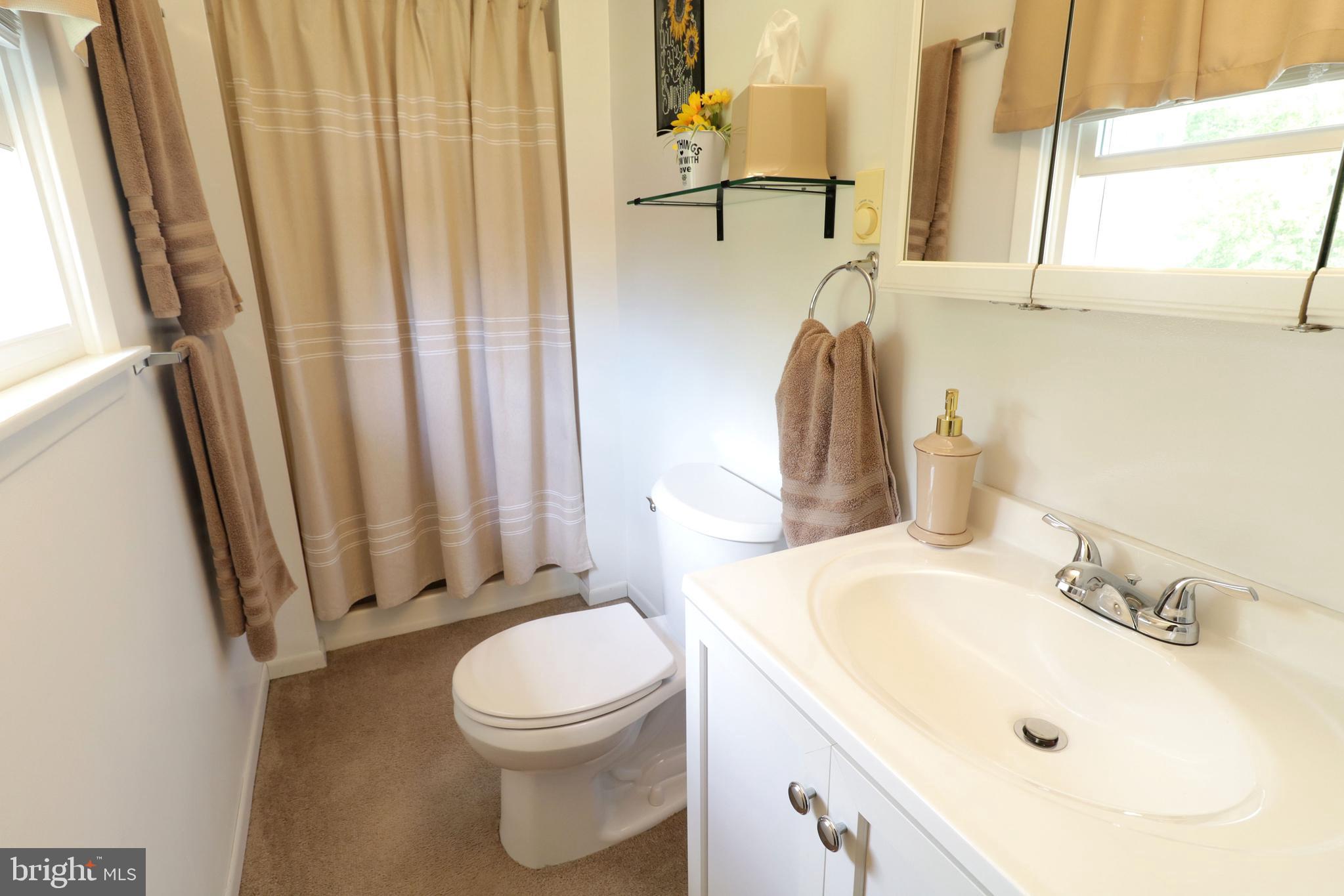 HOUSERVILLE - Residential