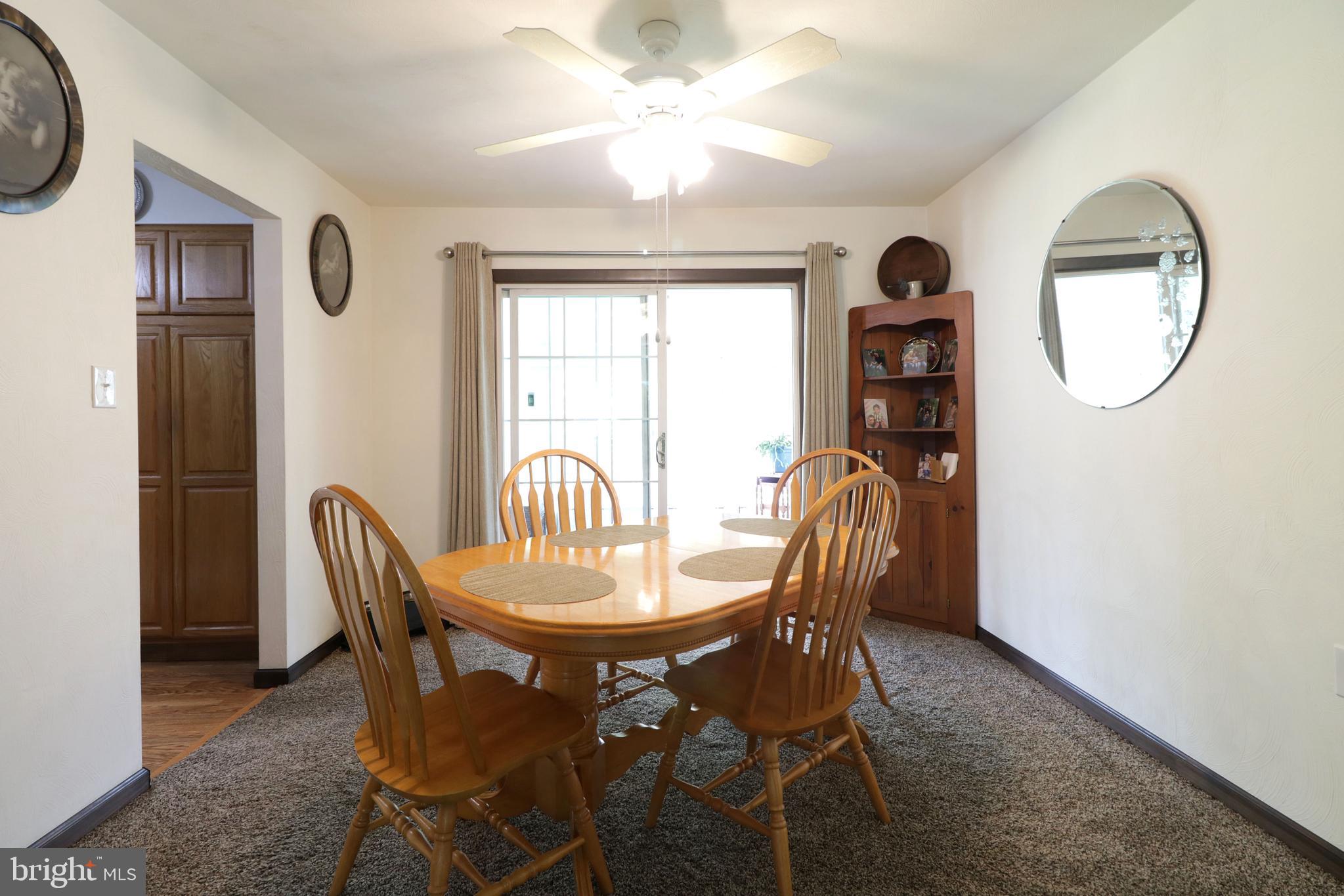 HOUSERVILLE - Residential