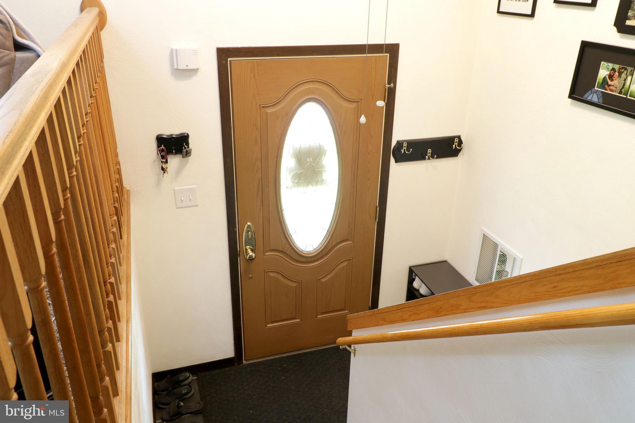 HOUSERVILLE - Residential