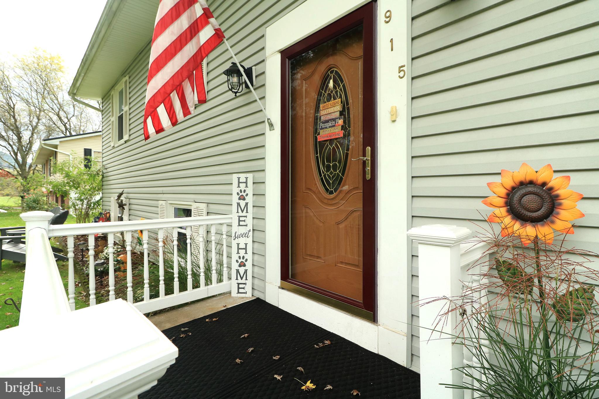 HOUSERVILLE - Residential