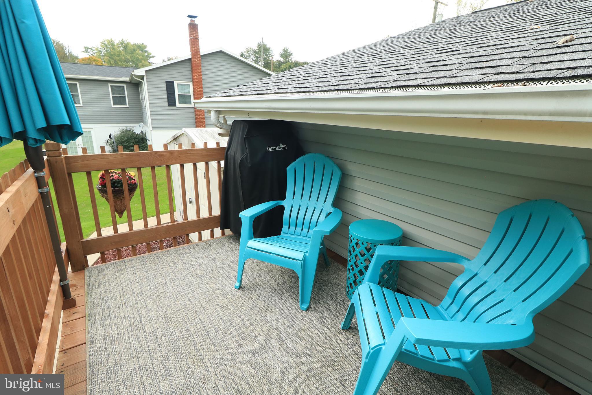 HOUSERVILLE - Residential