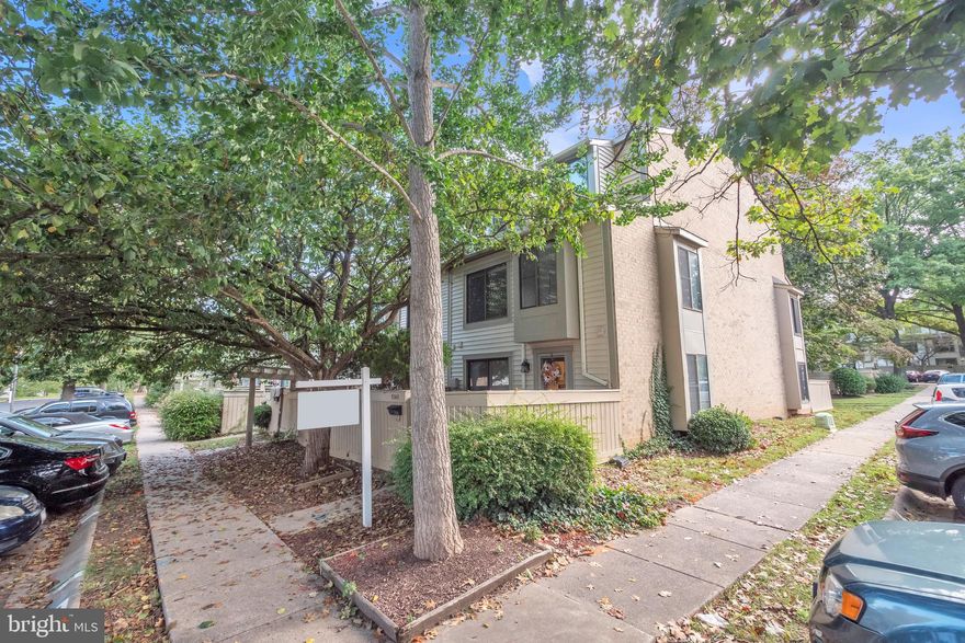 Updated 3 bedrooms 2.5 bath end unit townhome in the amenity filled McRoy community of Montgomery Village! First floor features a bright and spacious living/dining combo with brand new grey-toned vinyl laminate flooring, an open kitchen featuring freshly painted cabinets, countertops and newer stainless steel appliances, a glass sliding door that leads directly to the fenced patio area and an updated half-bath and laundry combo with newer full sized high-efficiency washer and dryer.  Two levels of bedrooms with brand new carpet throughout and a full bath on each level allows for a private upper-level primary suite.  Entire townhome has been freshly painted.  Roof replaced in 2017.  Conveniently located to shopping, restaurants and major transportation routes. Come today to view your new home and see all that Montgomery Village has to offer!