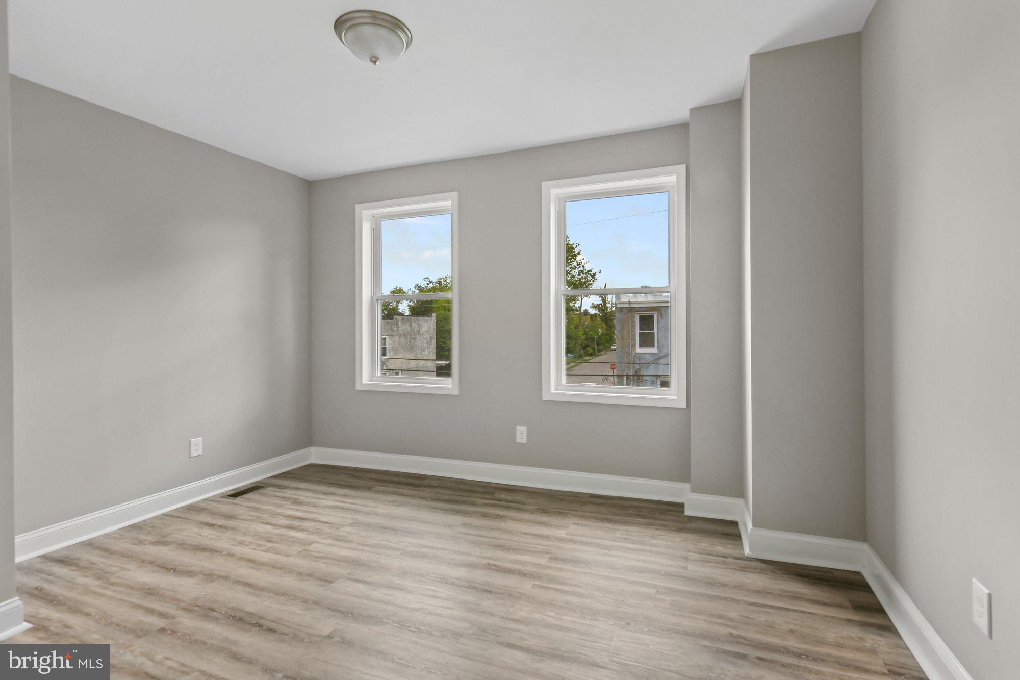 PEN LUCY - Residential Lease