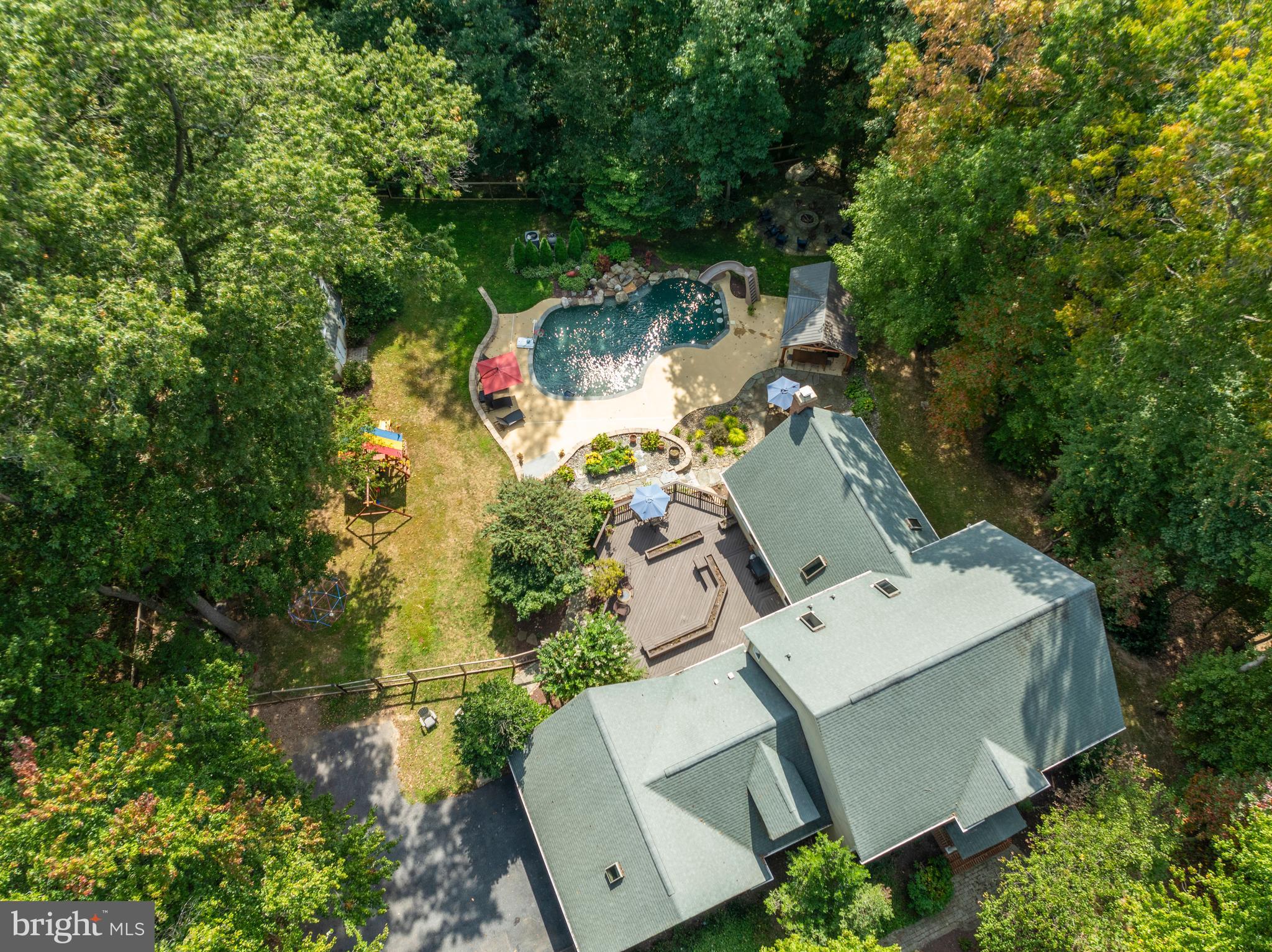 WOODFIELD ESTATES - Residential