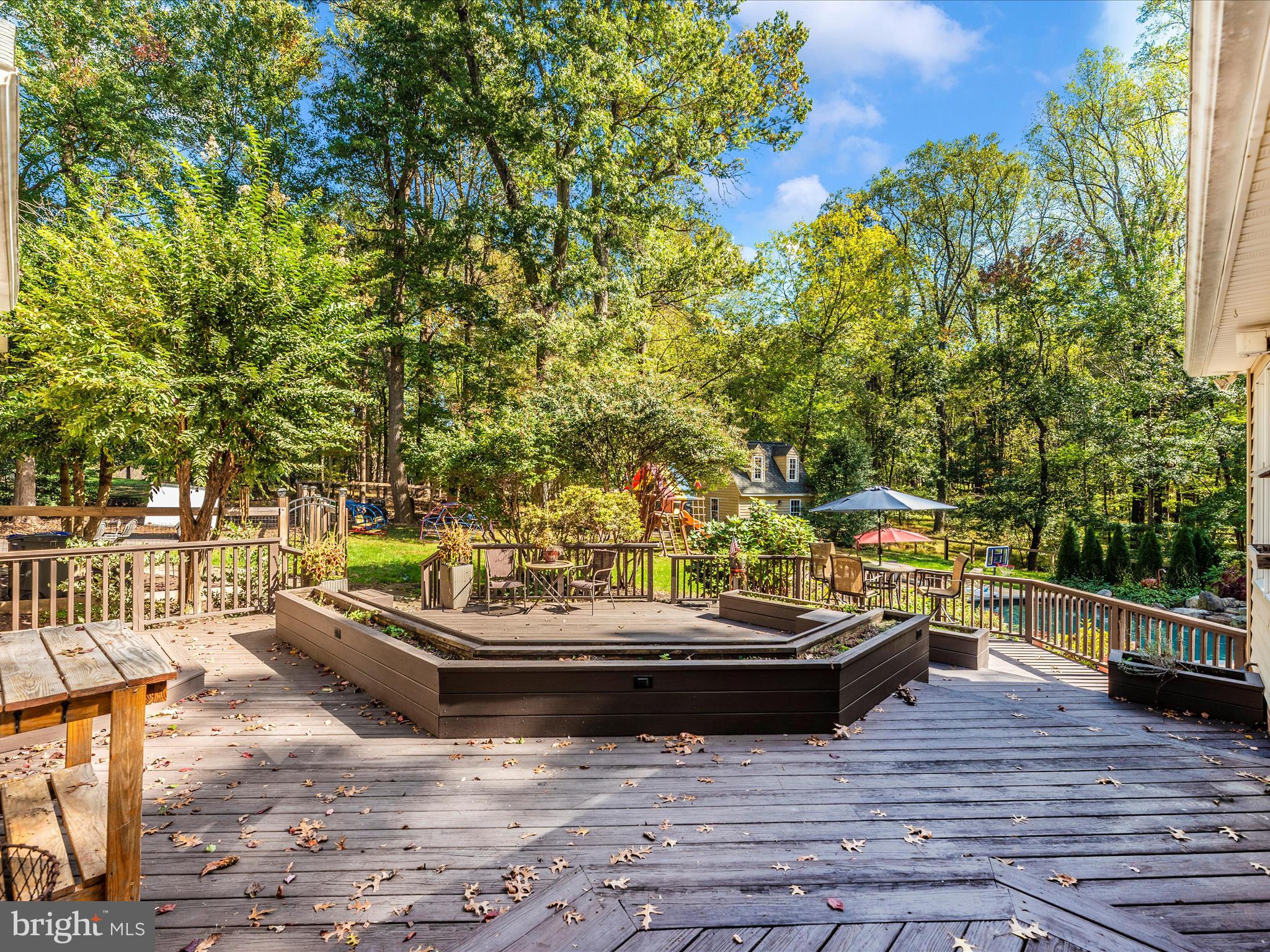 WOODFIELD ESTATES - Residential