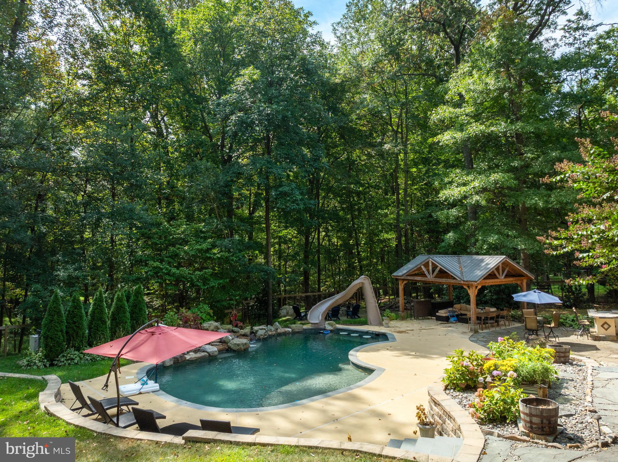 WOODFIELD ESTATES - Residential