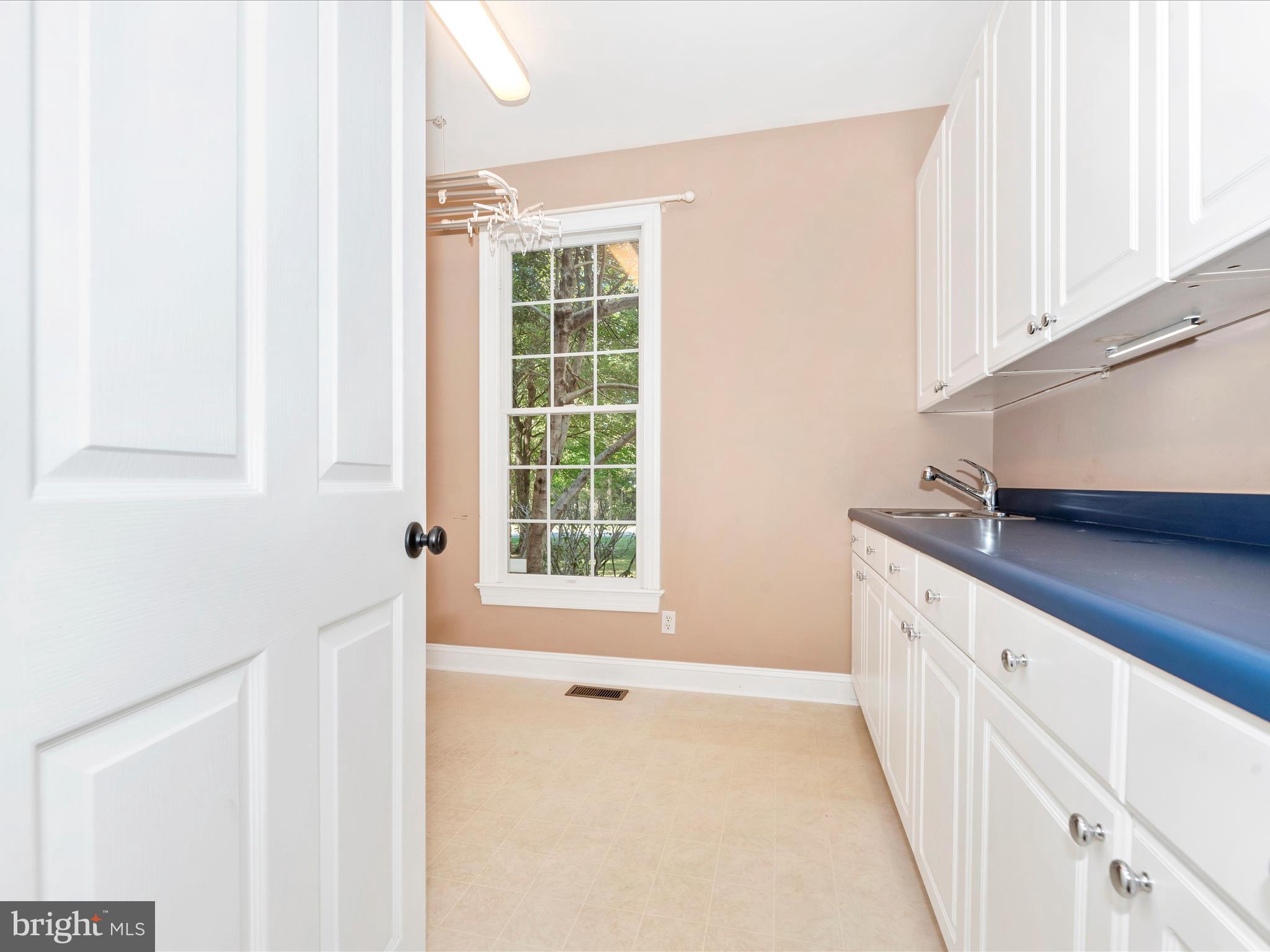 WOODFIELD ESTATES - Residential