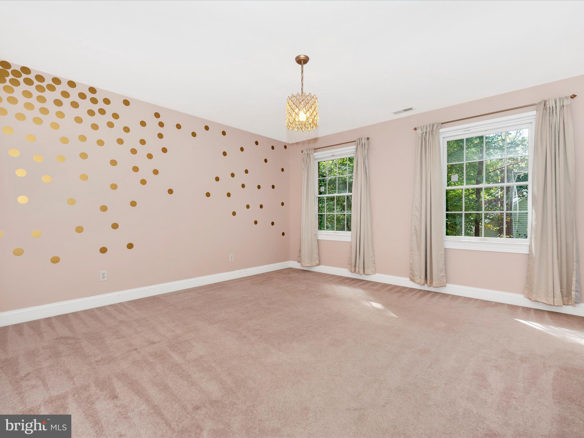 WOODFIELD ESTATES - Residential