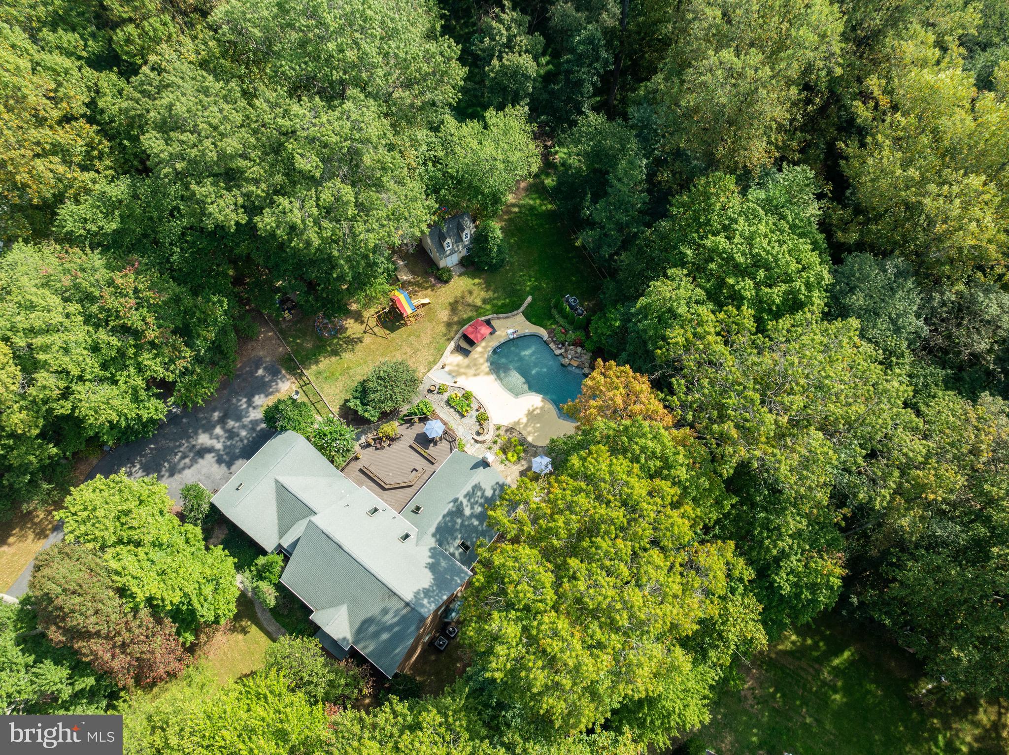 WOODFIELD ESTATES - Residential