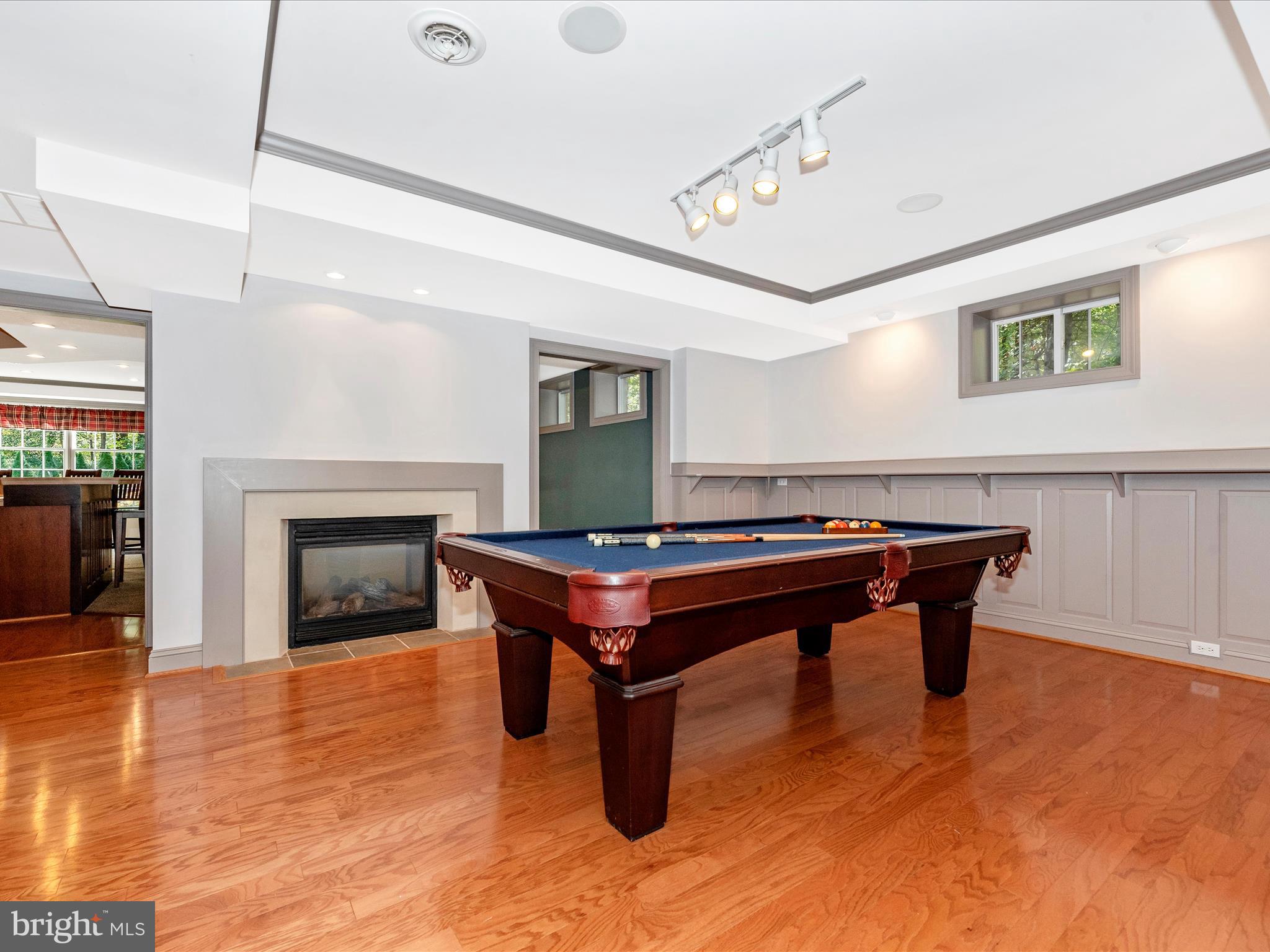 WOODFIELD ESTATES - Residential