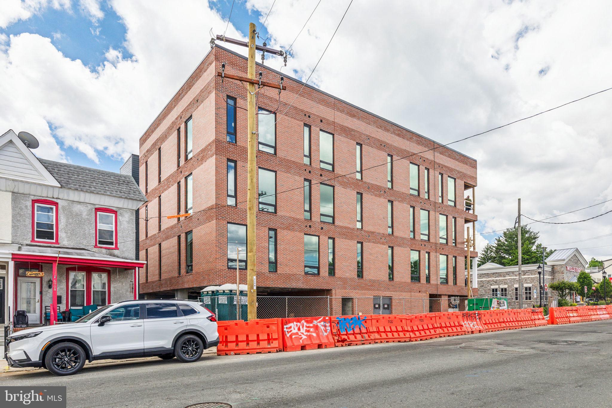 ROXBOROUGH - Residential Lease