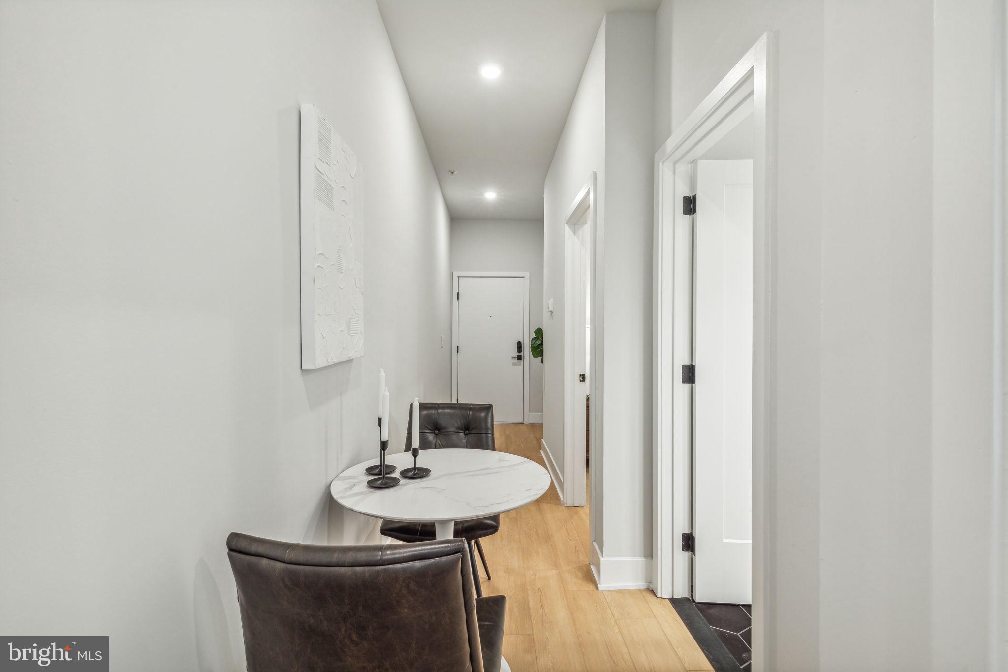 ROXBOROUGH - Residential Lease