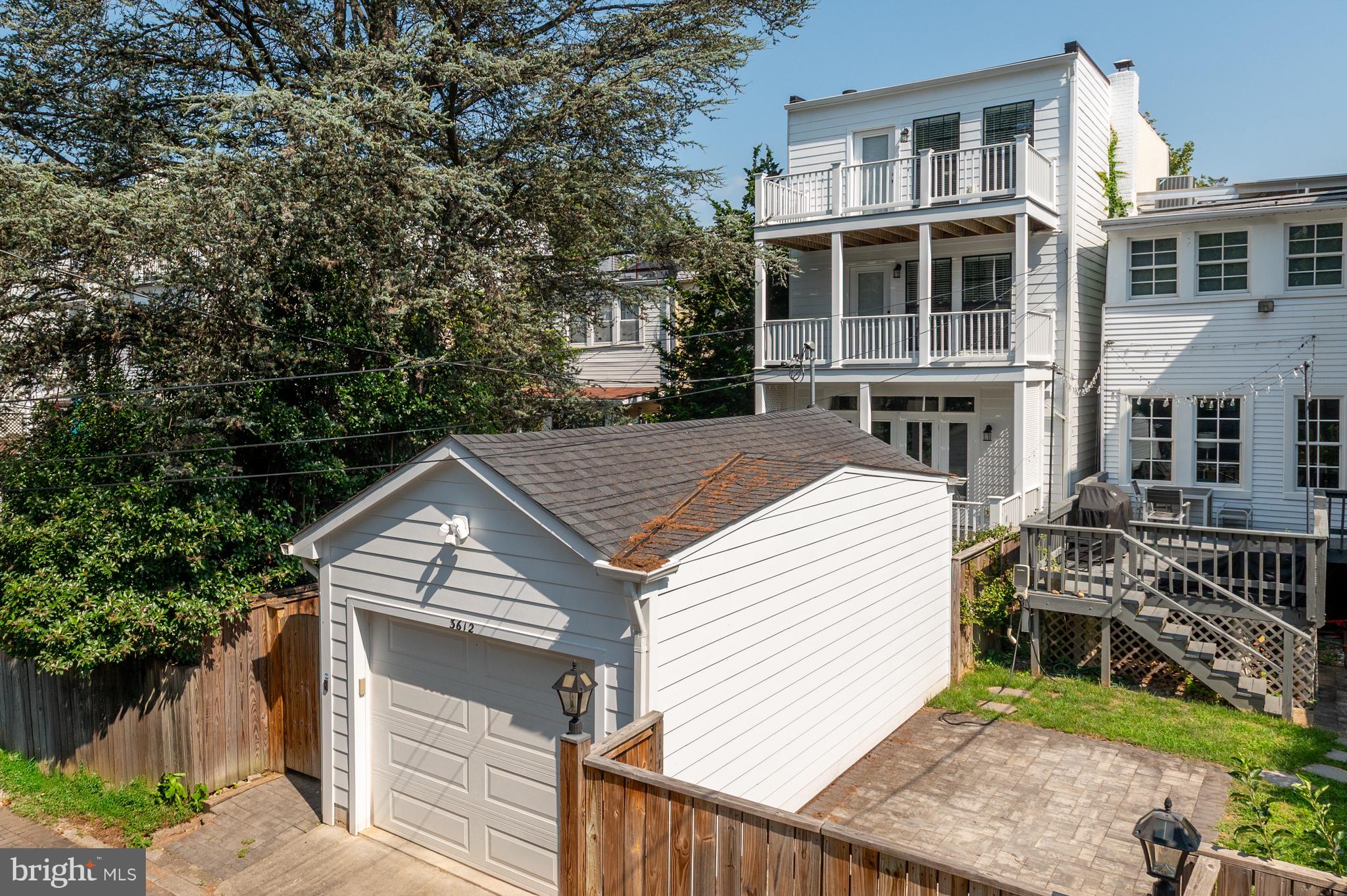 BURLEITH - Residential