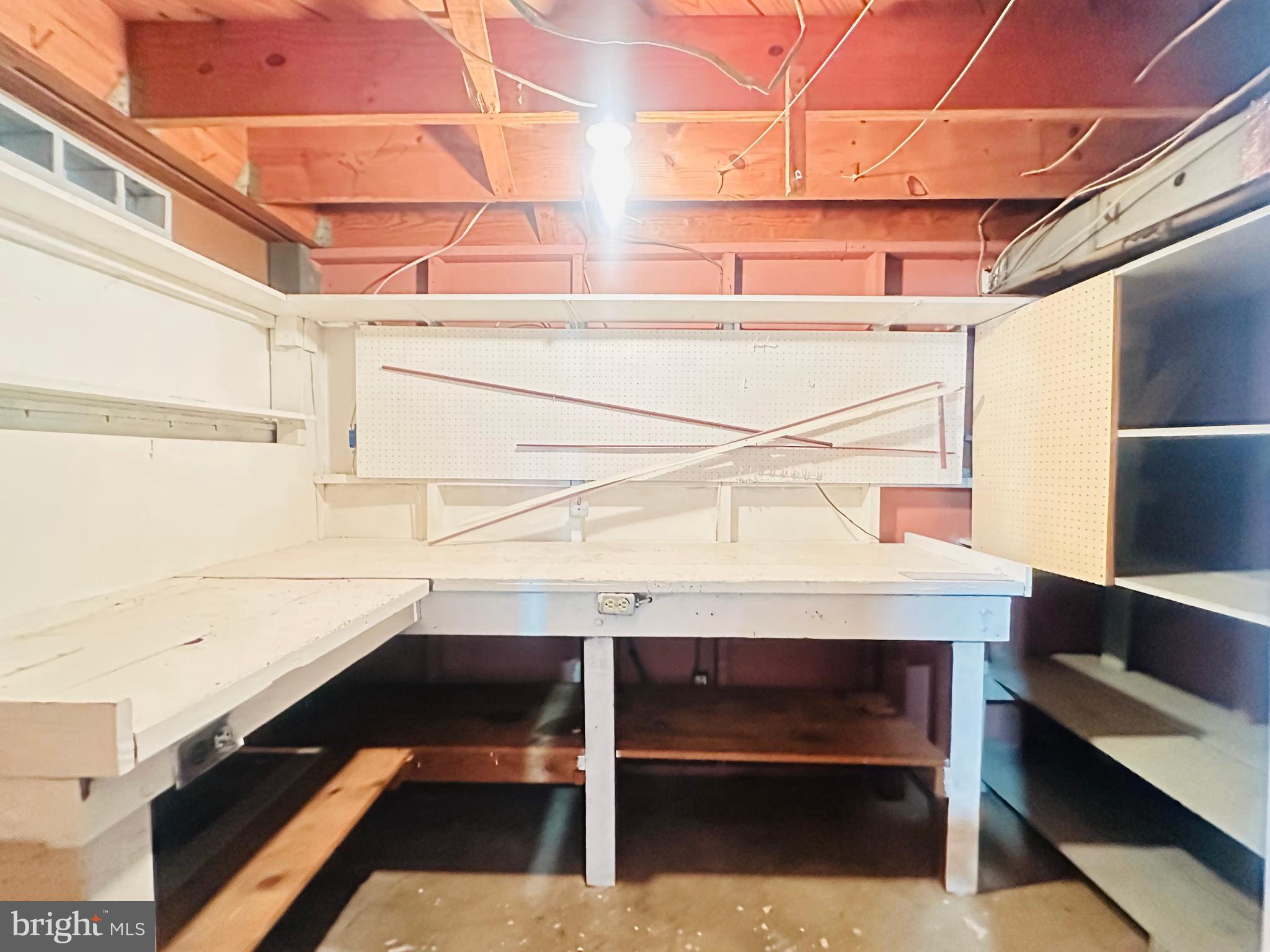 BRISTOW - Residential Lease