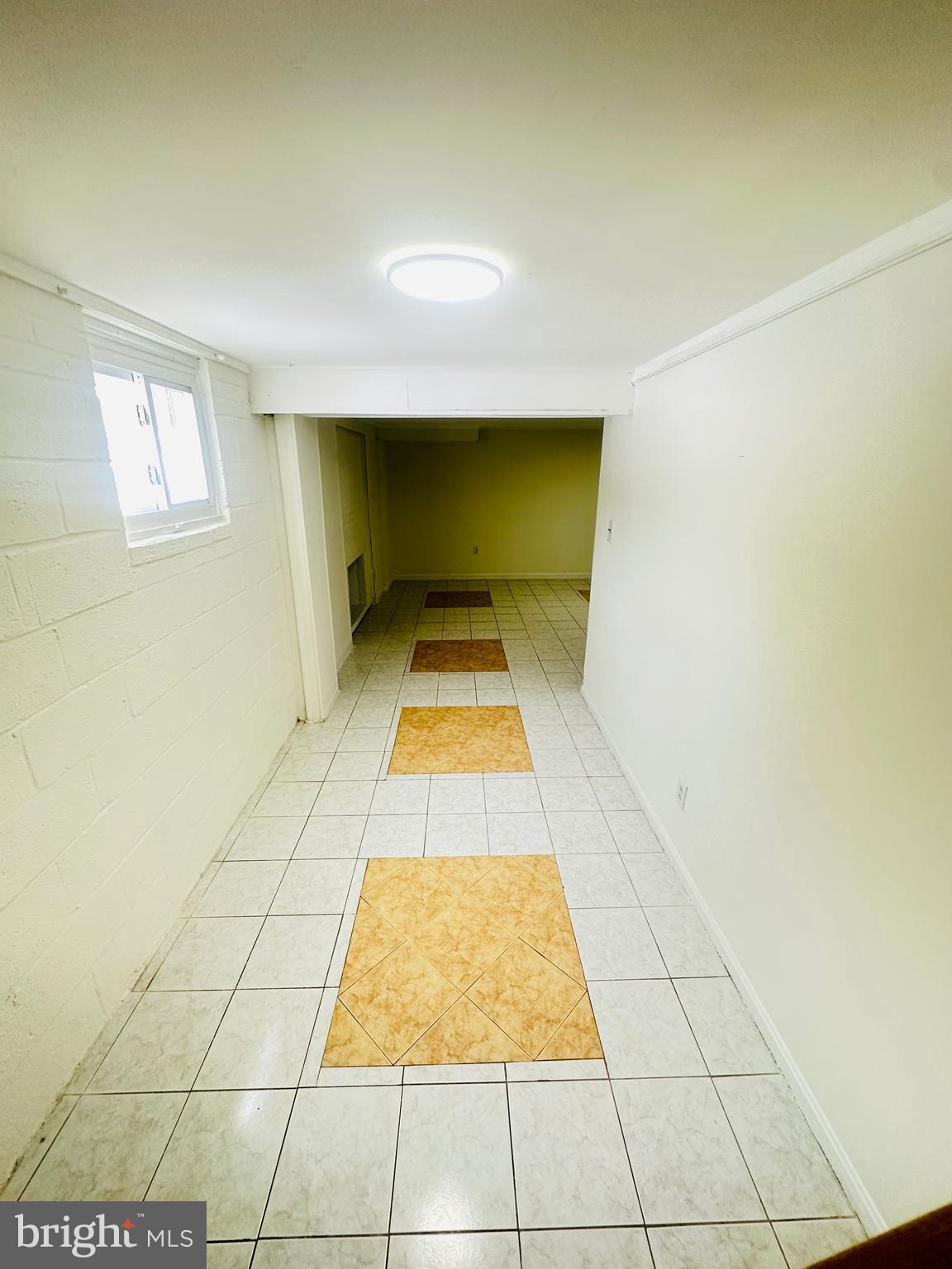 BRISTOW - Residential Lease