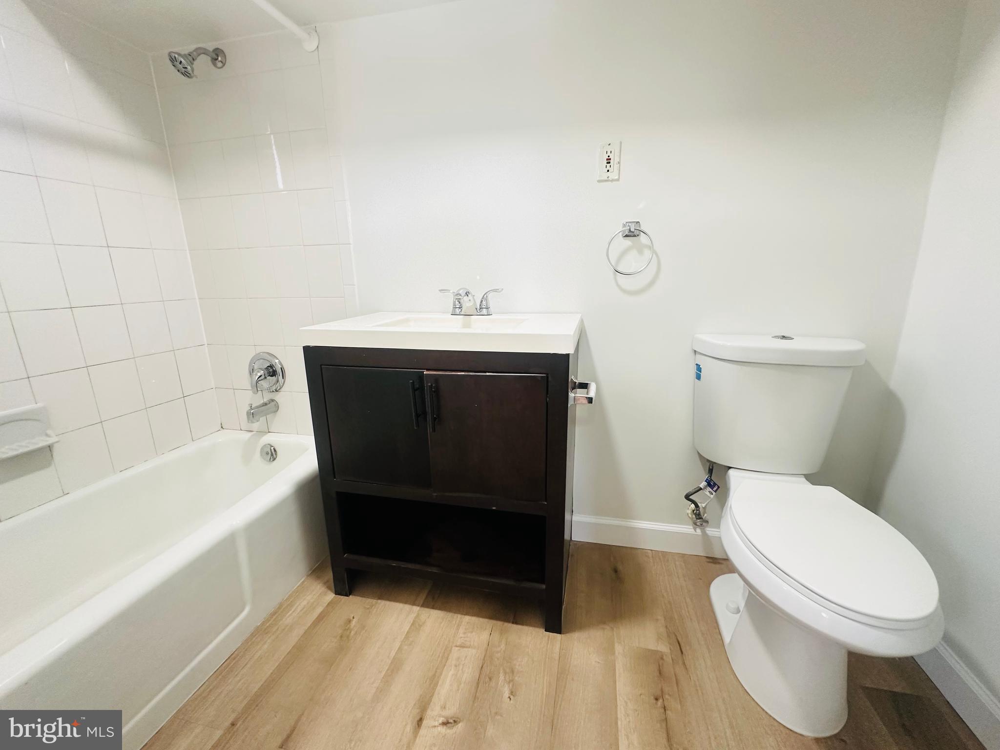 BRISTOW - Residential Lease