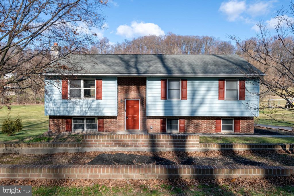 Photo of 1131 Rawlinsville Road, WILLOW STREET, PA 17584 (MLS # PALA2062136)