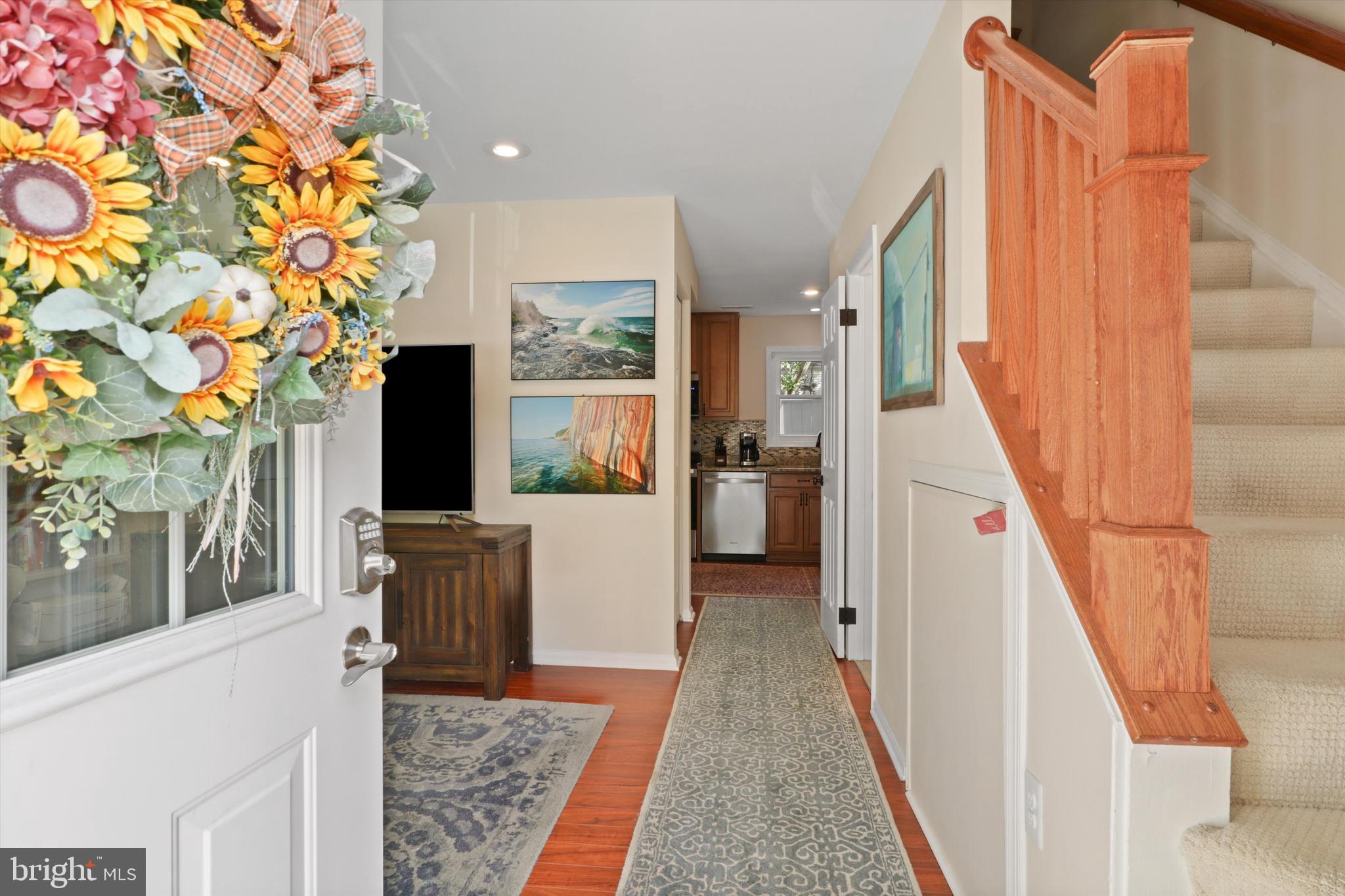 OAKTON CLOISTERS - Residential Lease